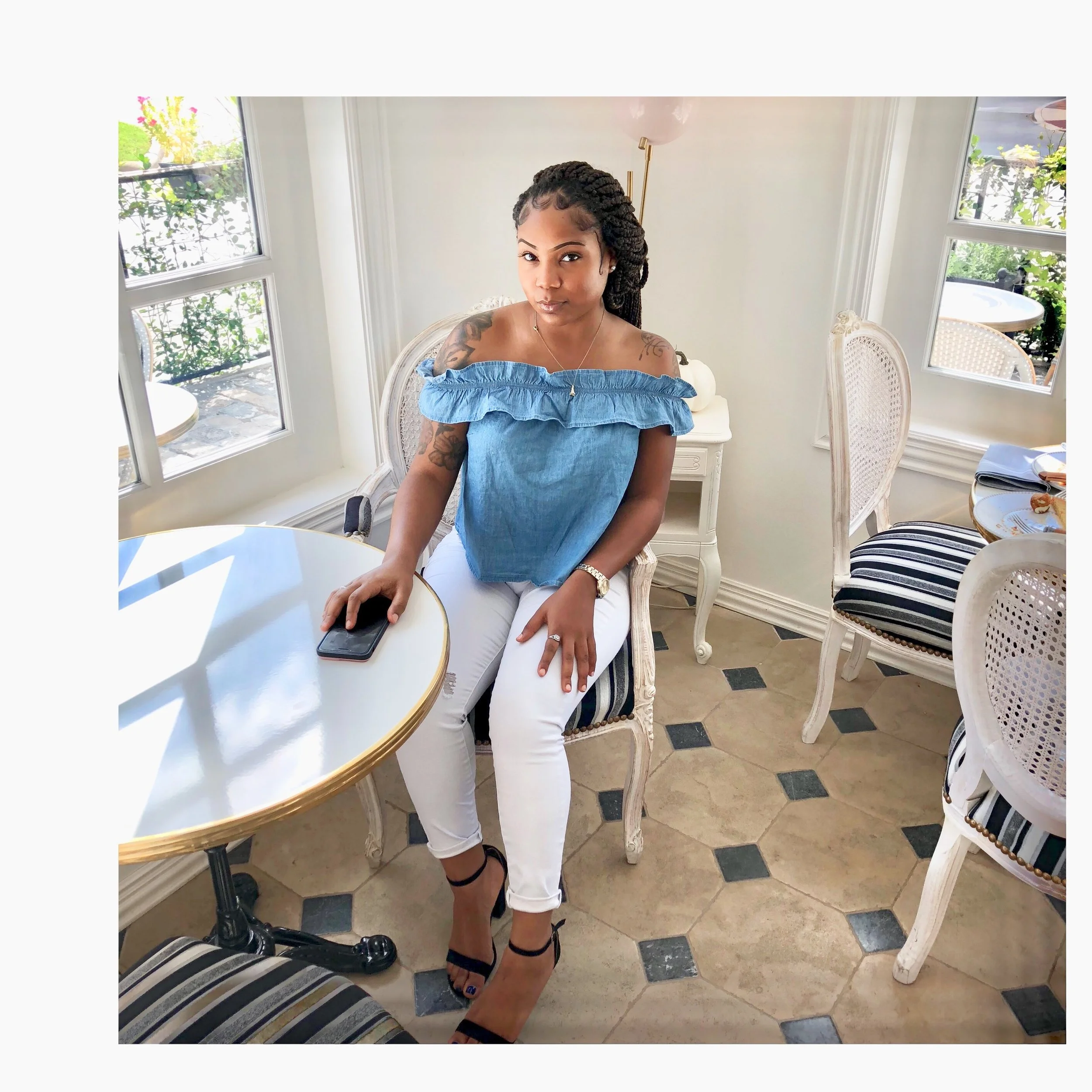 carleshia.jpeg