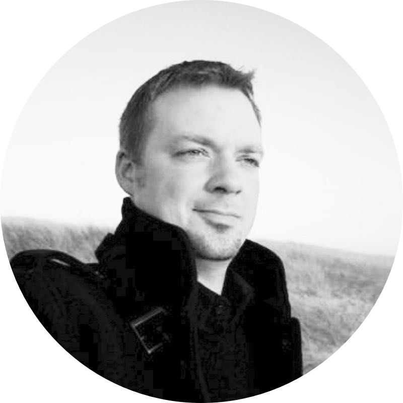 Andre Mohr UI/UX Andre has 10+ years of experience in Product Design and UX, applying user-centric product strategy and design/development approaches at Microsoft, AOL, frog, and Mohr Design Inc.