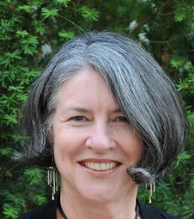 Staff Leslie Timmons.jpg