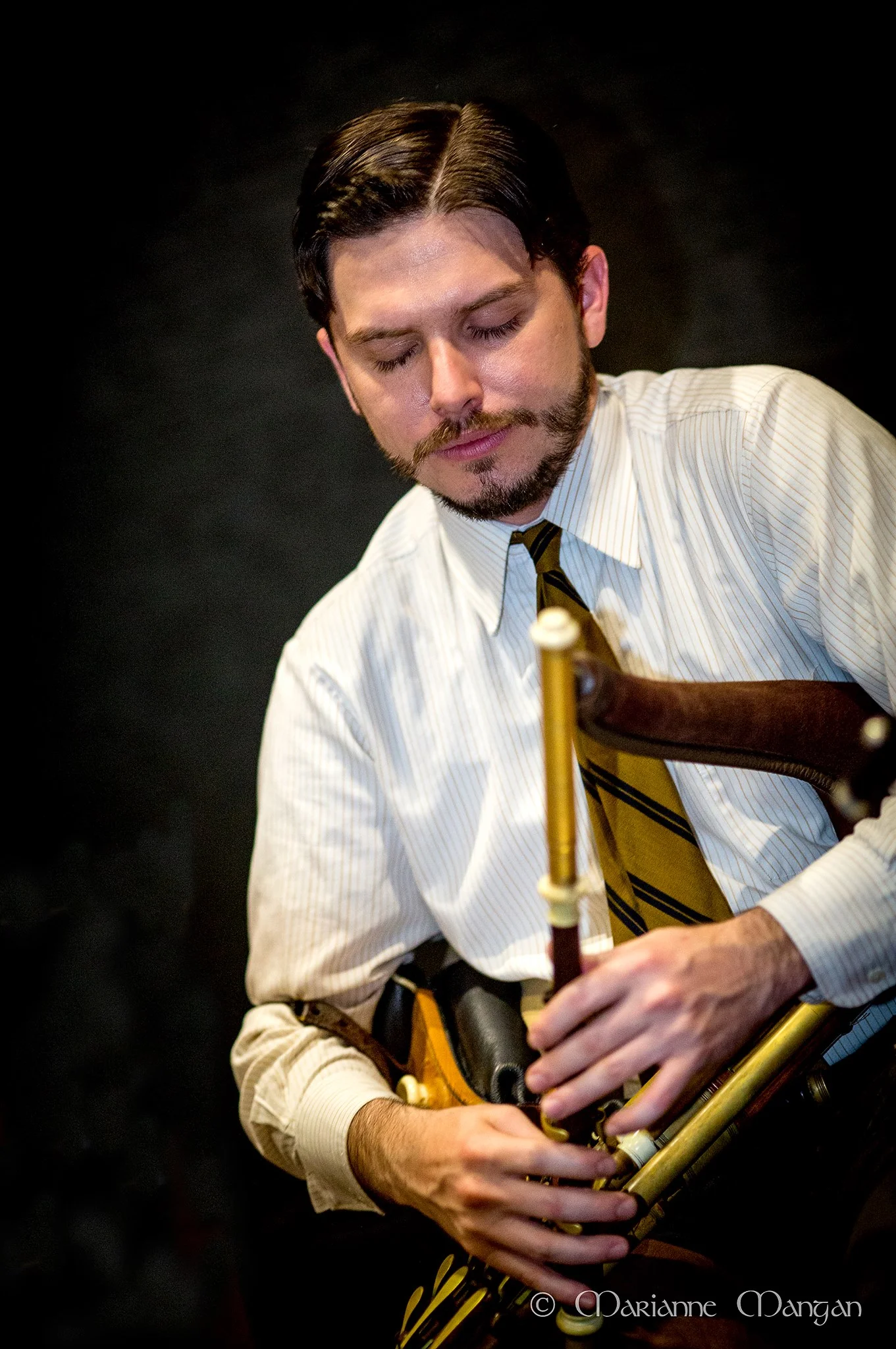 Joey Abarta - uilleann pipes