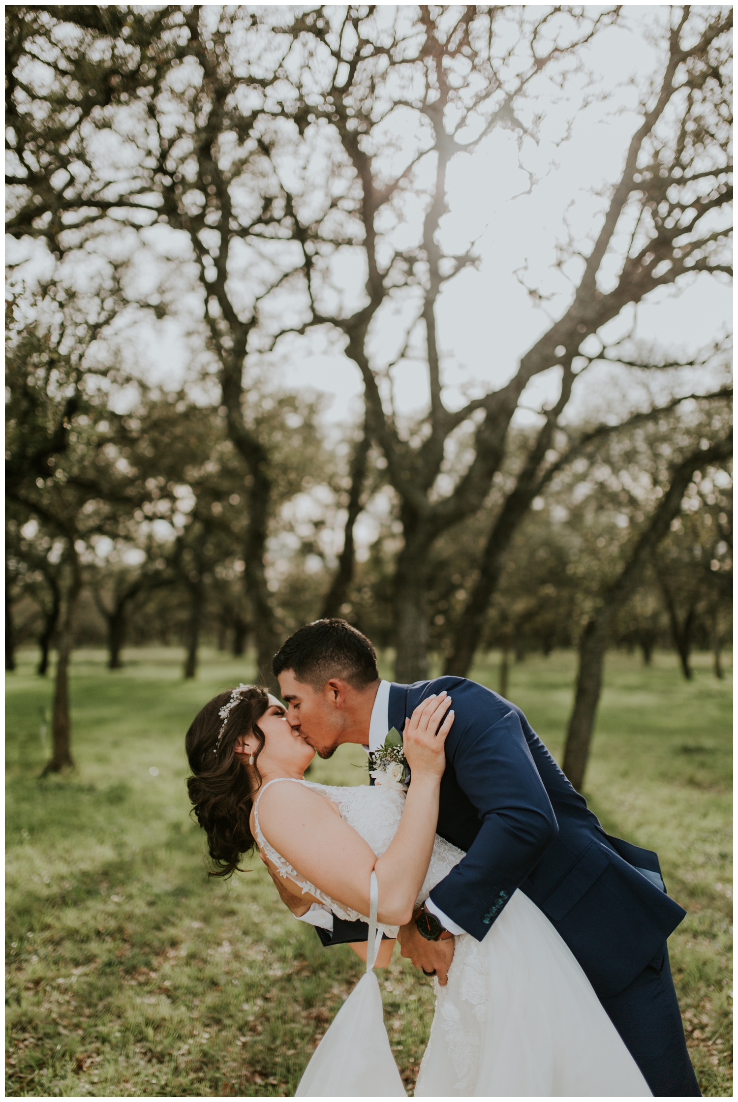 Ashlee+Mike, Featherstone Ranch Spring Wedding, San Antonio, Contista Productions Wedding Photography_0016.jpg