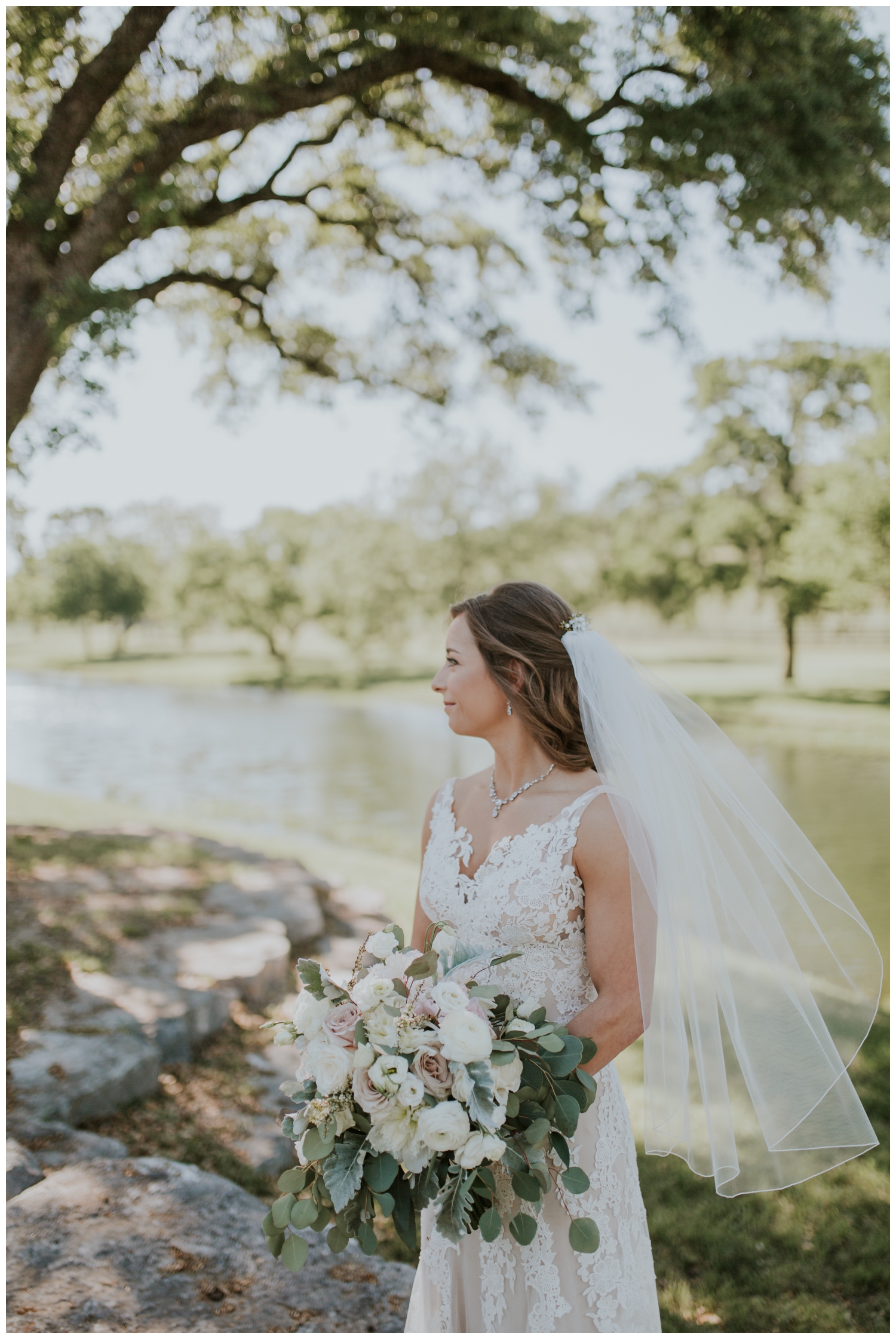 Abigayle+Shane, Alegria Barn Wedding, San Antonio, Contista Productions Wedding Photography_0046.jpg