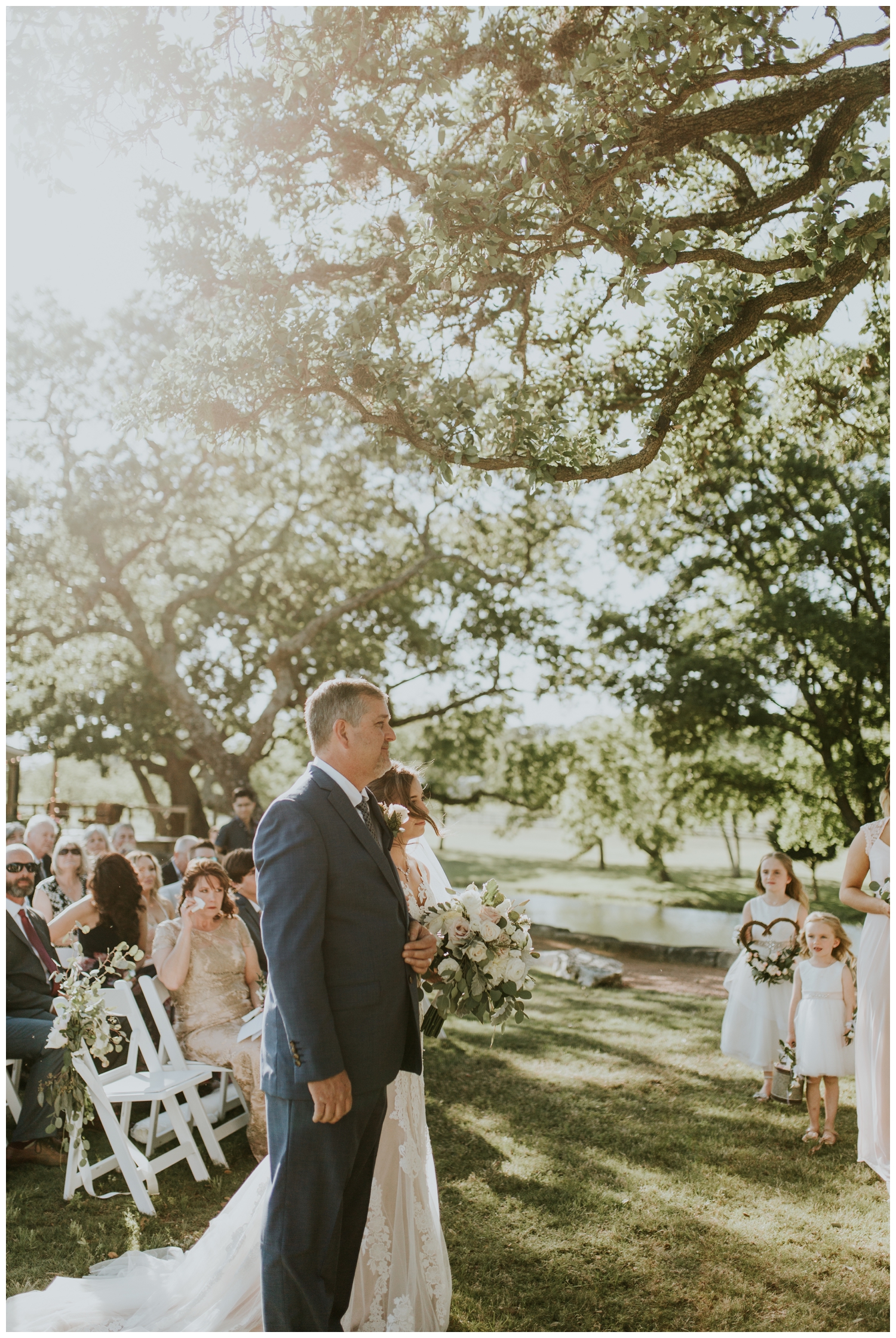 Abigayle+Shane, Alegria Barn Wedding, San Antonio, Contista Productions Wedding Photography_0059.jpg