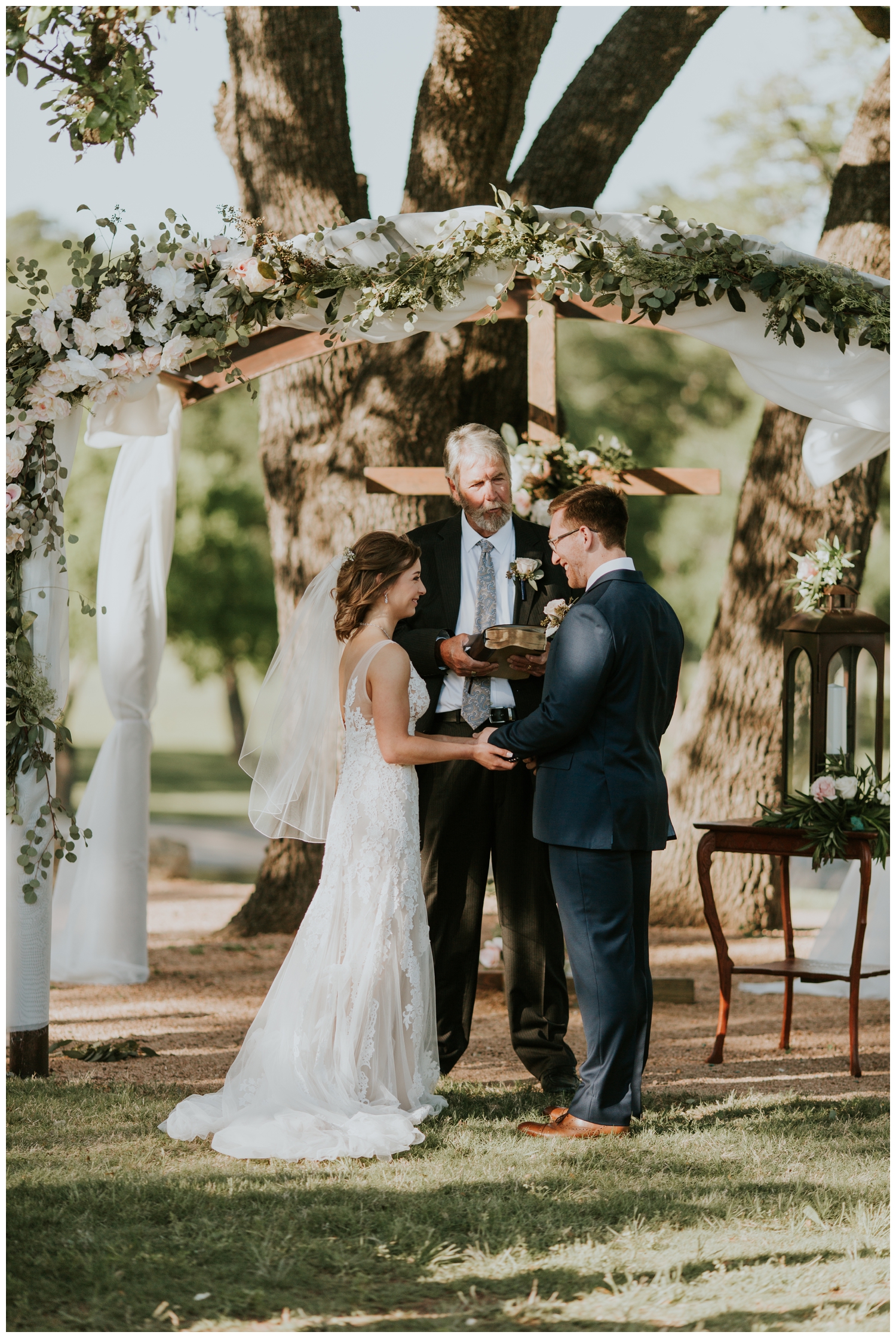 Abigayle+Shane, Alegria Barn Wedding, San Antonio, Contista Productions Wedding Photography_0067.jpg