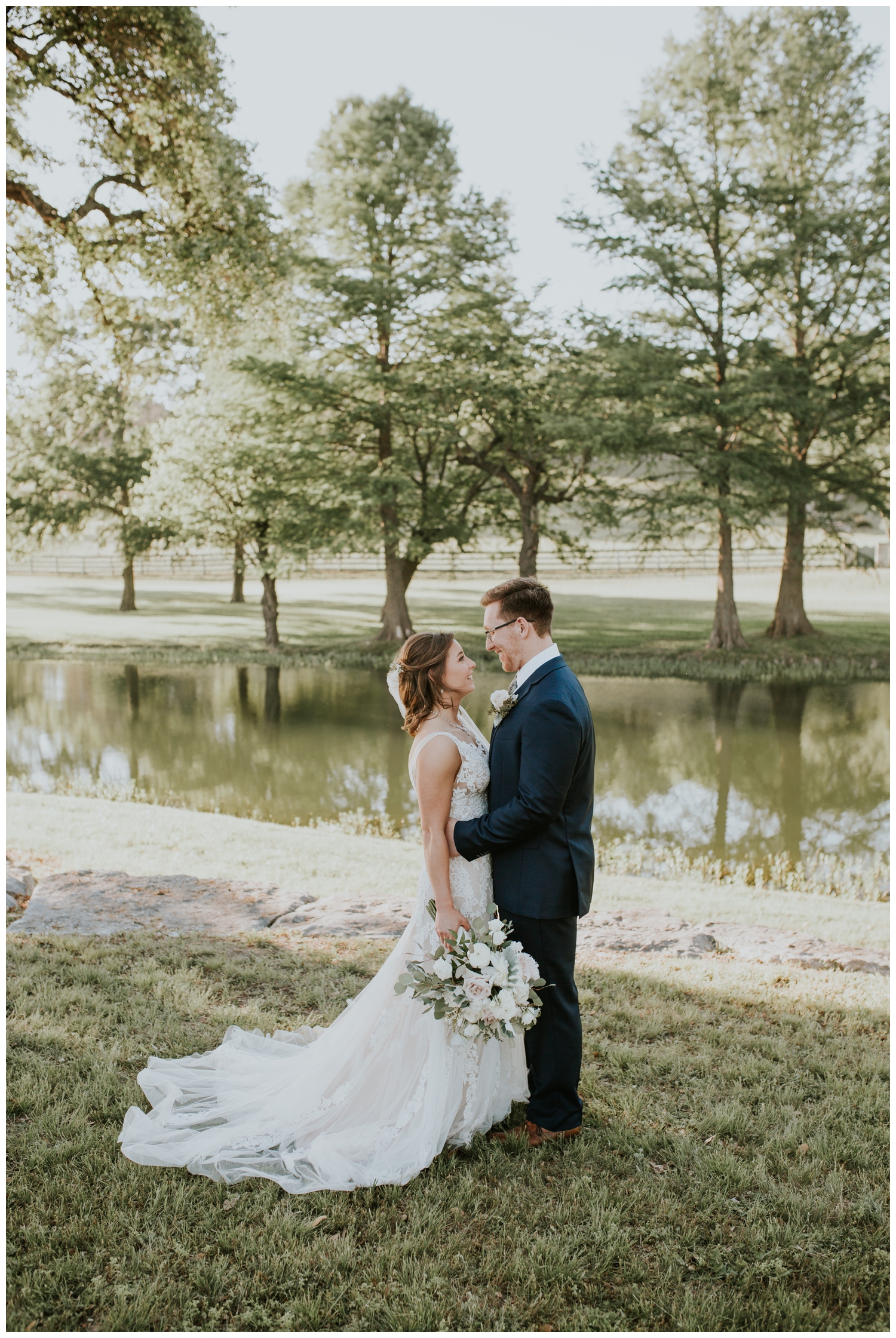 Abigayle+Shane, Alegria Barn Wedding, San Antonio, Contista Productions Wedding Photography_0073.jpg