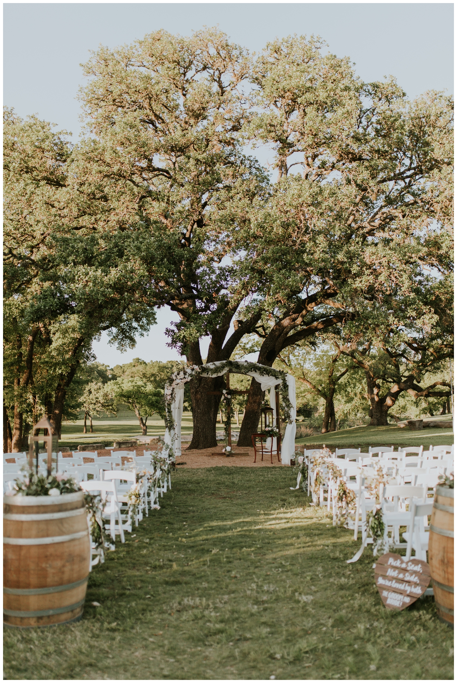 Abigayle+Shane, Alegria Barn Wedding, San Antonio, Contista Productions Wedding Photography_0072.jpg