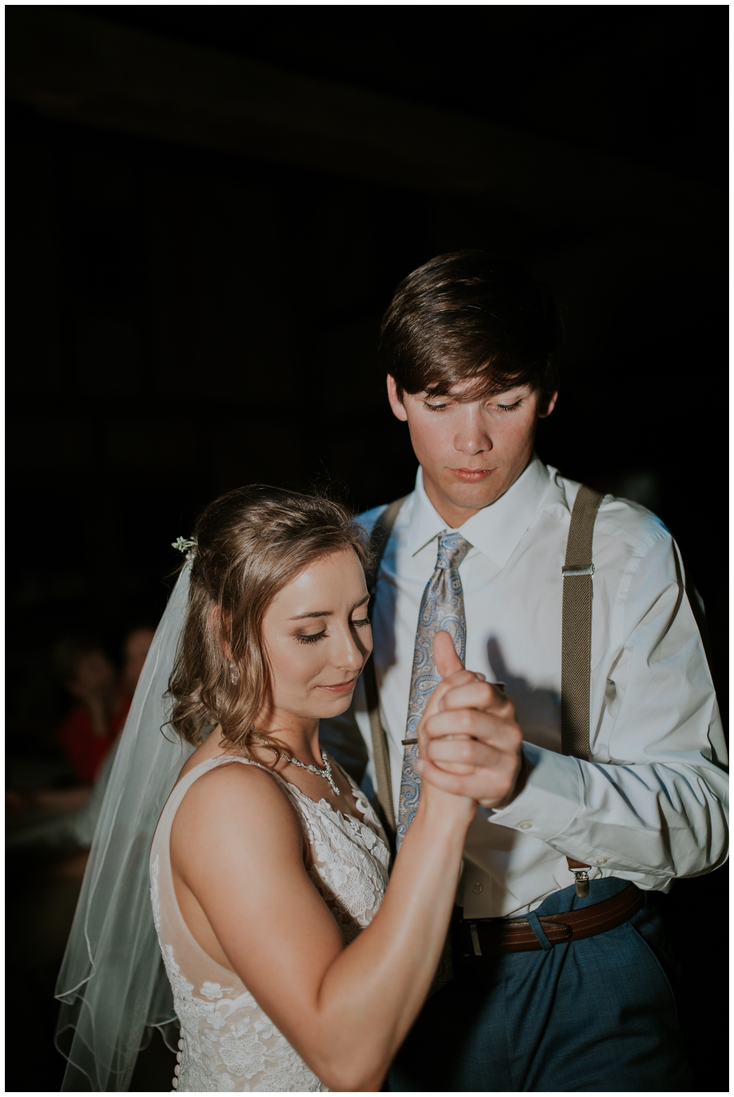 Abigayle+Shane, Alegria Barn Wedding, San Antonio, Contista Productions Wedding Photography_0111.jpg