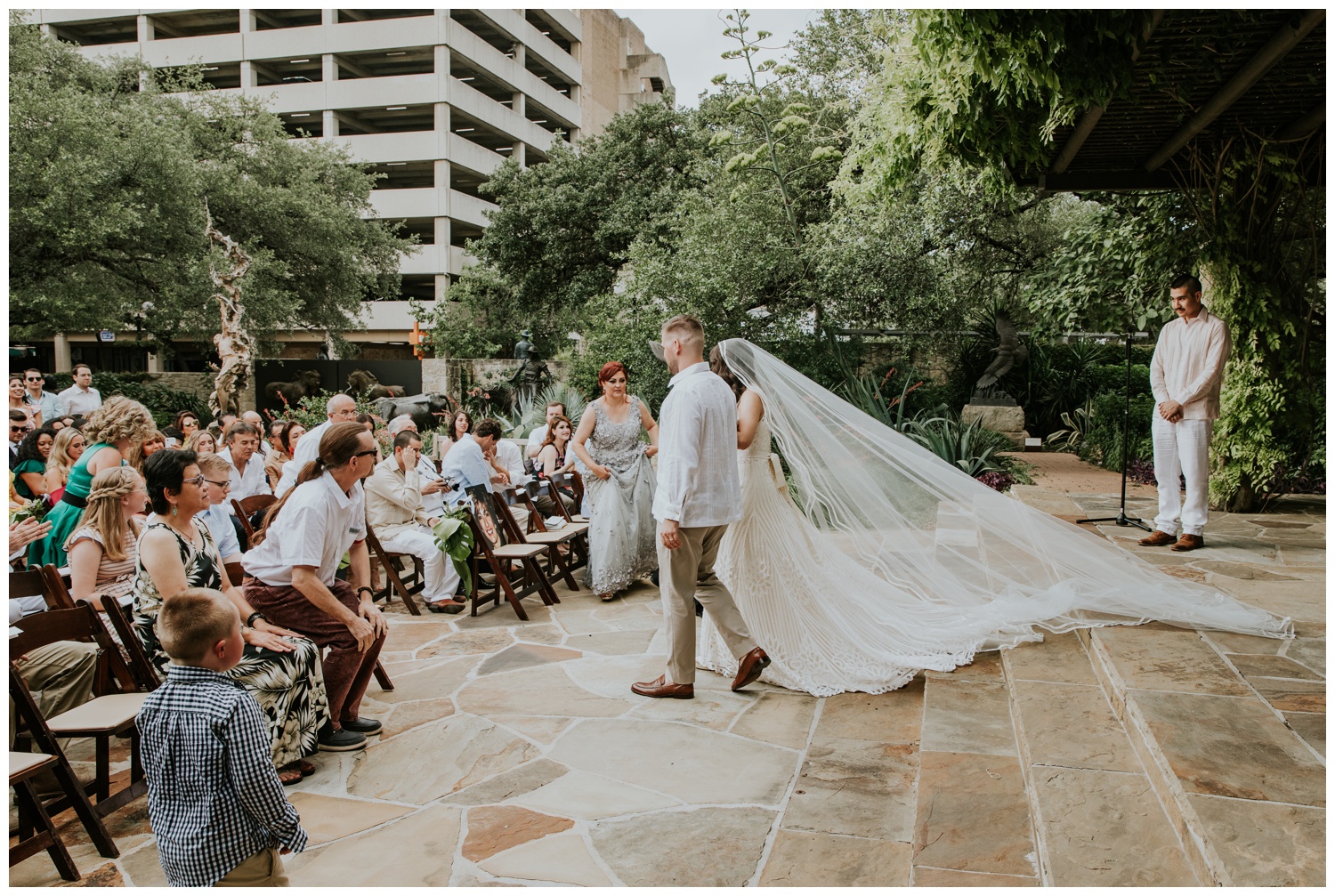 Ana + Sean || Jack Guenther Pavilion at the Briscoe Wedding San Antonio, Texas (Joshua and Parisa – Contista Productions)_0070.jpg