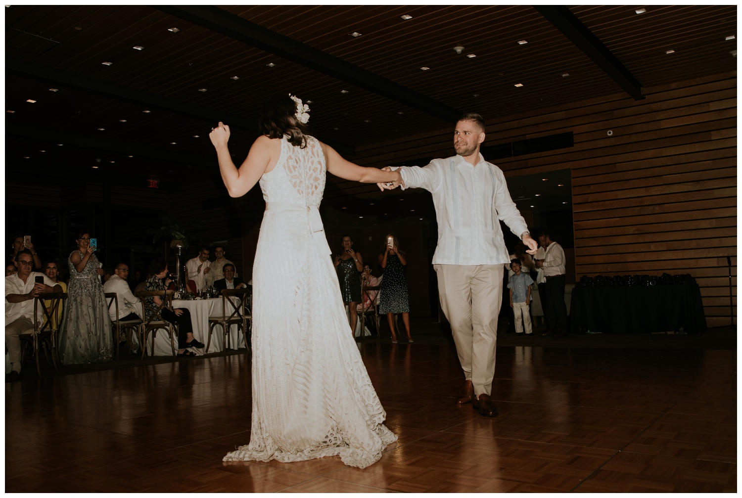 Ana + Sean || Jack Guenther Pavilion at the Briscoe Wedding San Antonio, Texas (Joshua and Parisa – Contista Productions)_0094.jpg