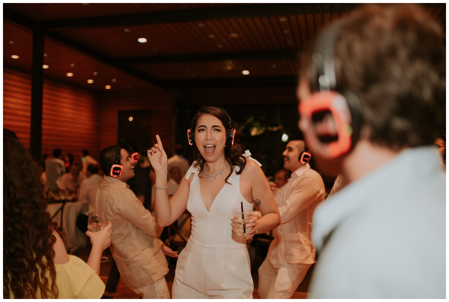 Ana + Sean || Jack Guenther Pavilion at the Briscoe Wedding San Antonio, Texas (Joshua and Parisa – Contista Productions)_0121.jpg