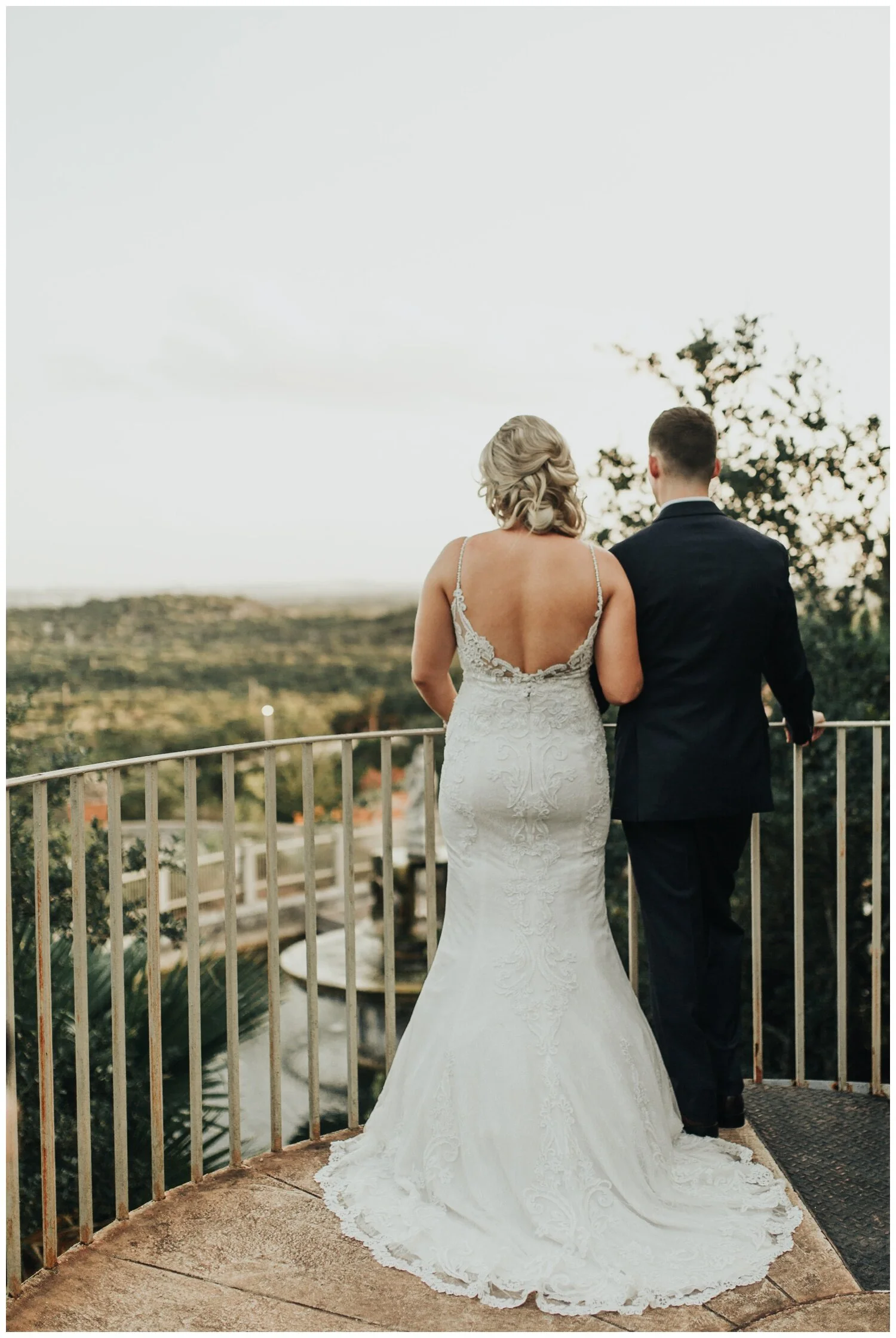 Villa Antonia Elegant September Wedding Austin, Texas (Joshua and Parisa - Austin Wedding Photographer)_0016.jpg