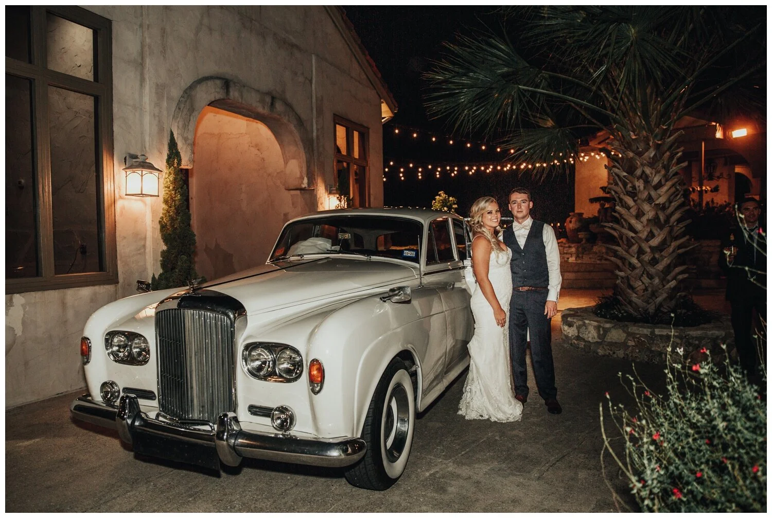 Villa Antonia Elegant September Wedding Austin, Texas (Joshua and Parisa - Austin Wedding Photographer)_0084.jpg