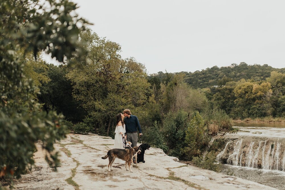 AustinEngagementPhotographer_0002.jpg