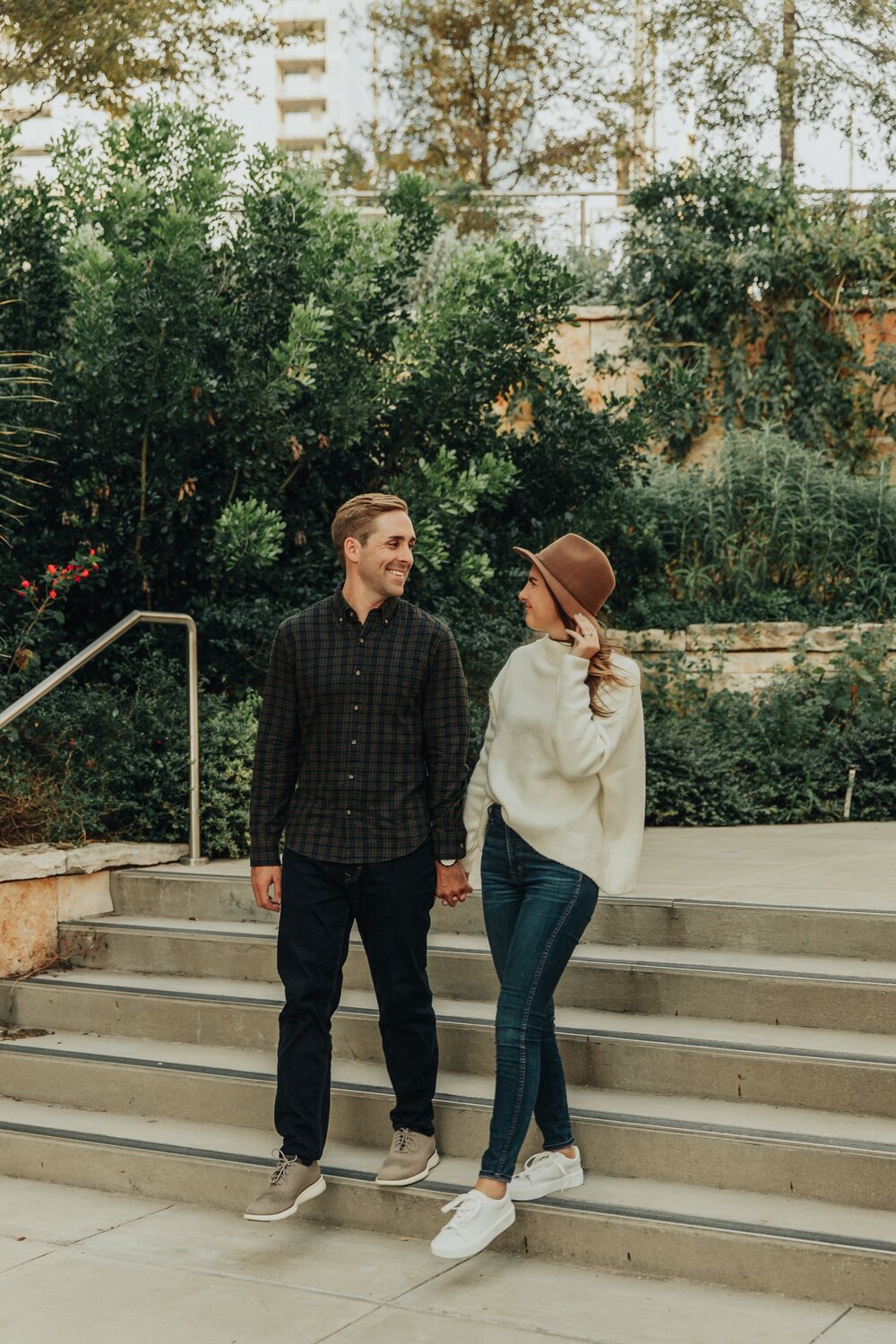 DowntownAustinEngagementPhotographer_0031.jpg