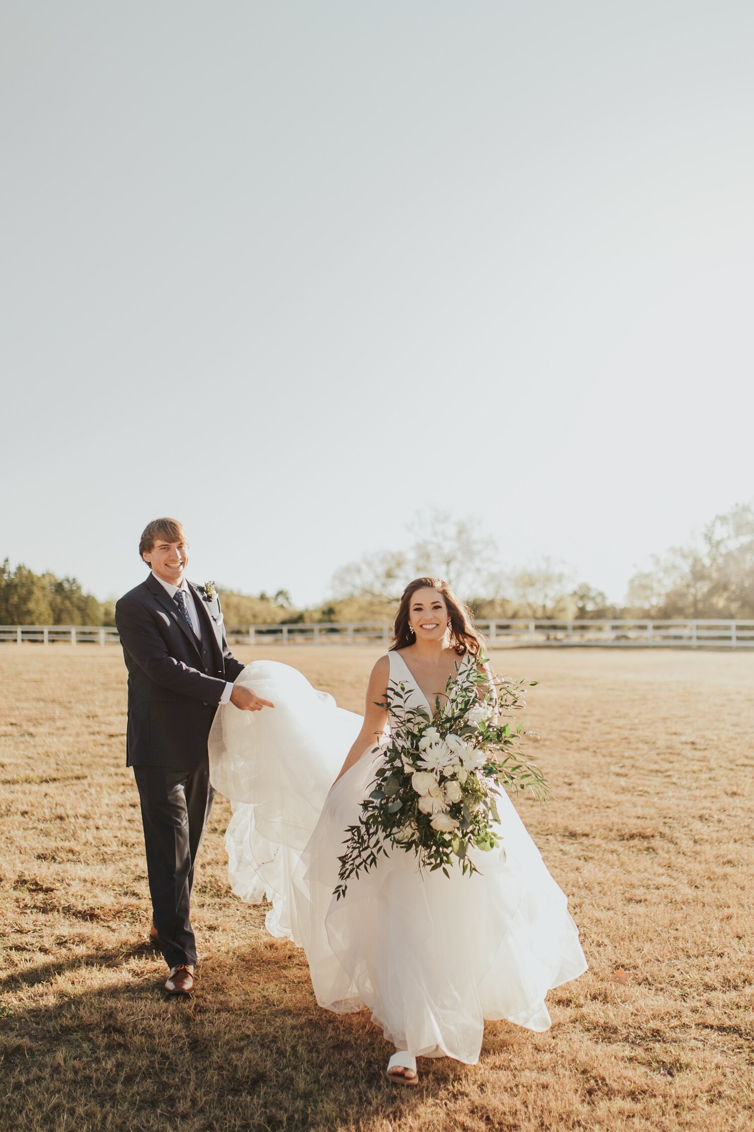 WeddingPhotographyTheEstateAtLakeTravis_0027.jpg