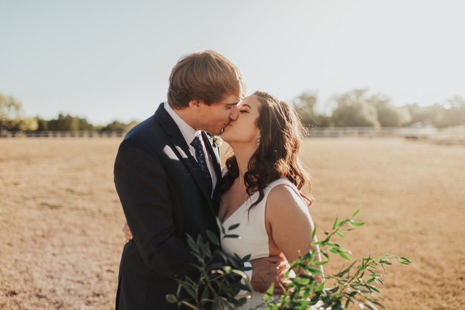 WeddingPhotographyTheEstateAtLakeTravis_0029.jpg