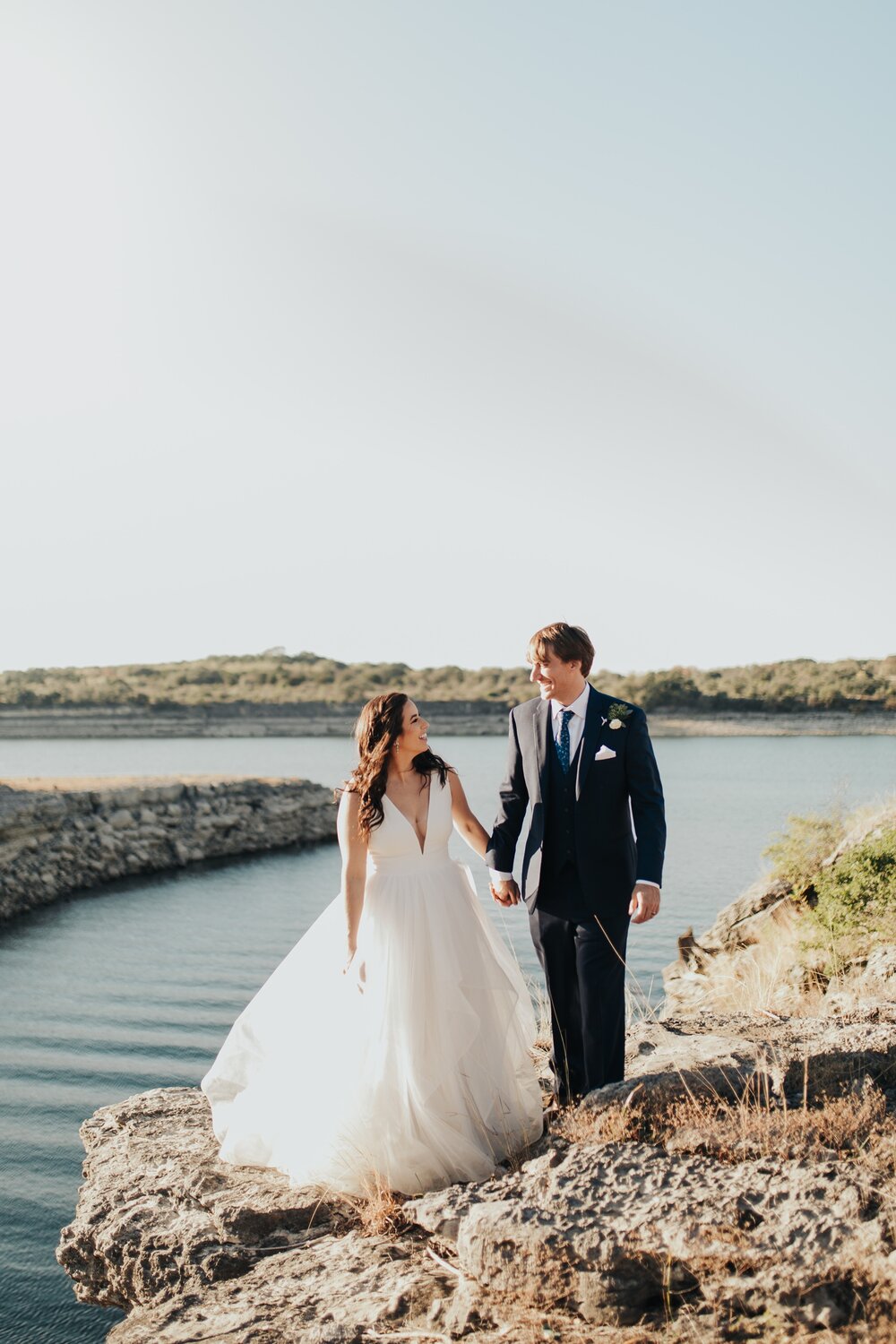 WeddingPhotographyTheEstateAtLakeTravis_0037.jpg