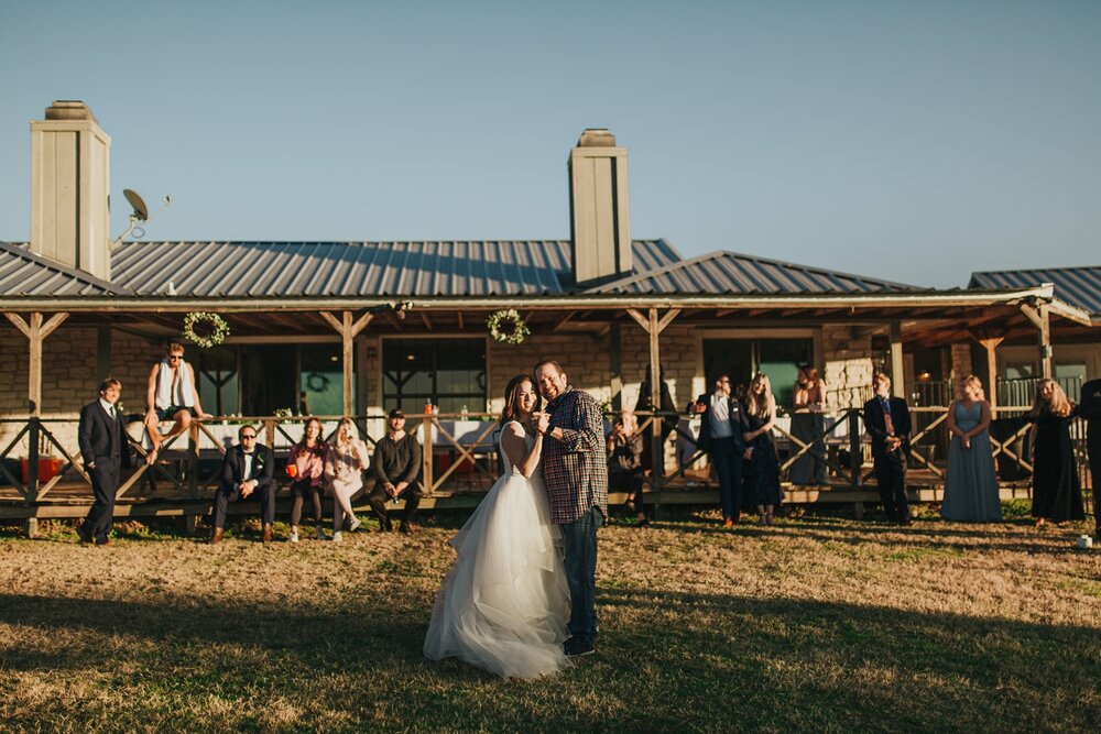 WeddingPhotographyTheEstateAtLakeTravis_0107.jpg