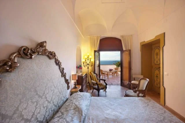 positano bedroom.jpg