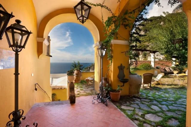 positano garden.jpg