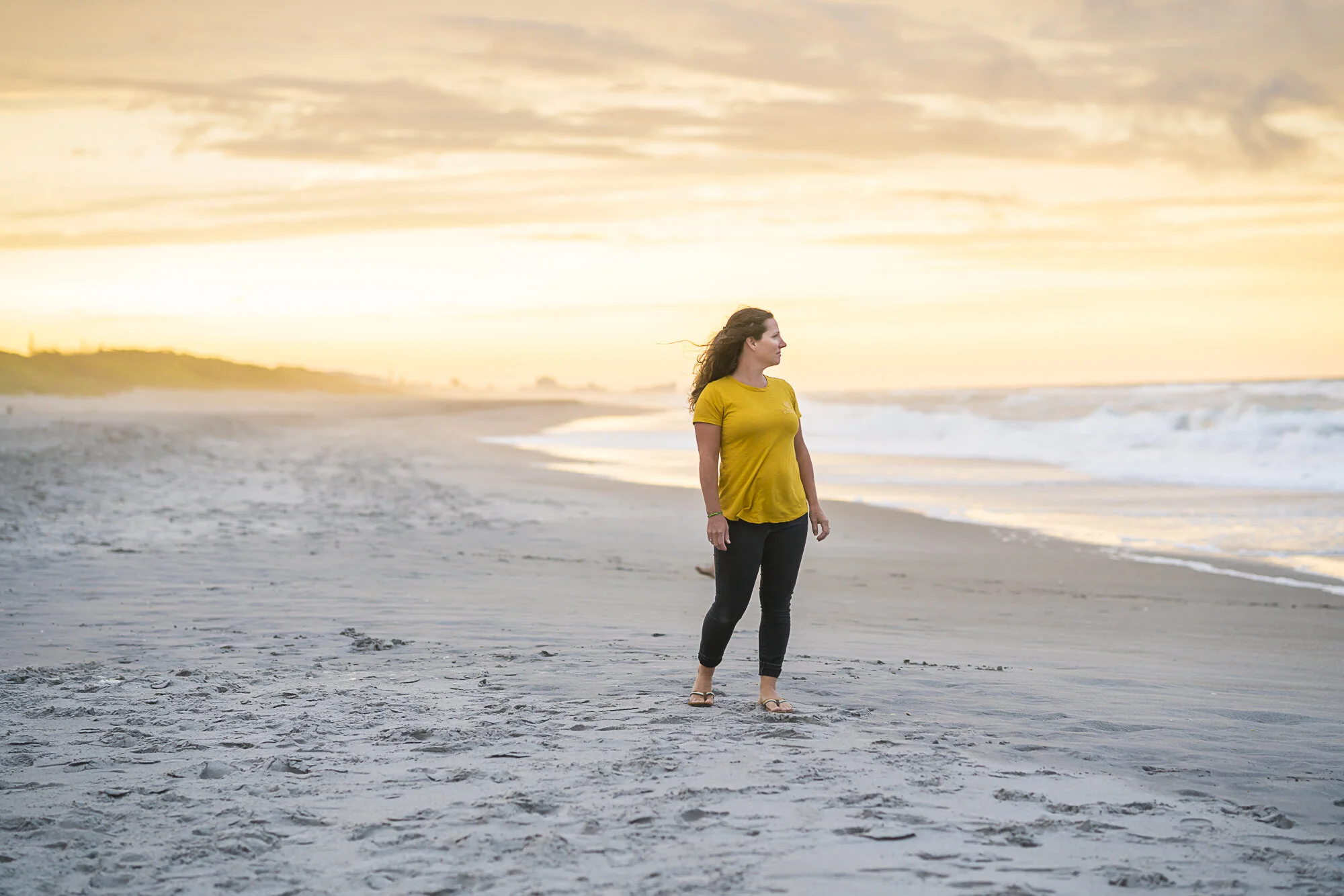 spring mel beach 20-2483.jpeg