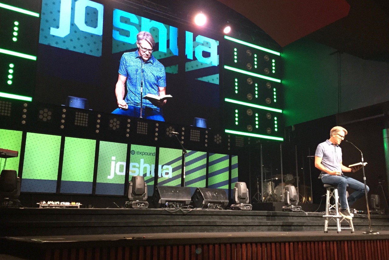 Pictured: Pastor Skip Heitzig teaching from the book of Joshua at Calvary Chapel Albuquerque.