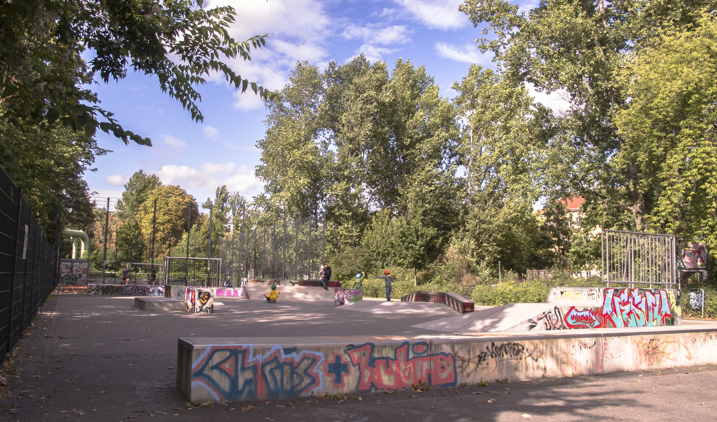 Alvin Oei - Art Center College of Design - Underground Berlin_22.JPG