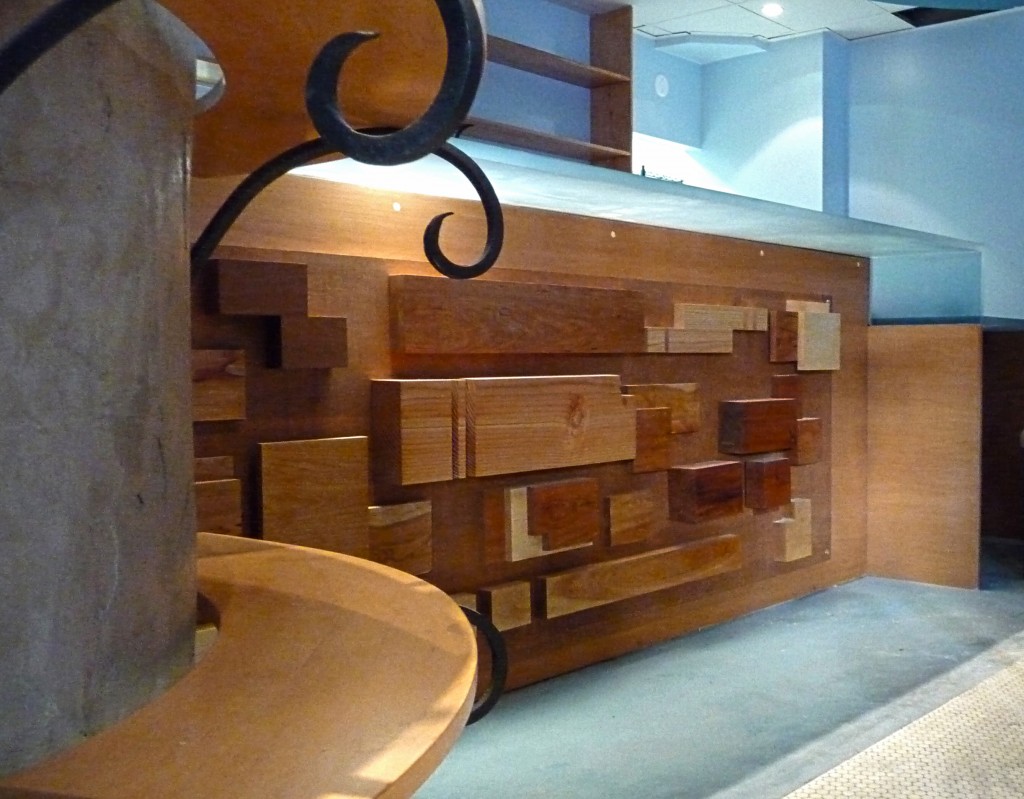 Randall-Baylon-ArchitectsInc.-Alvin-Oei-Blu-LA-Cafe-Wood-Work-1024x799.jpg