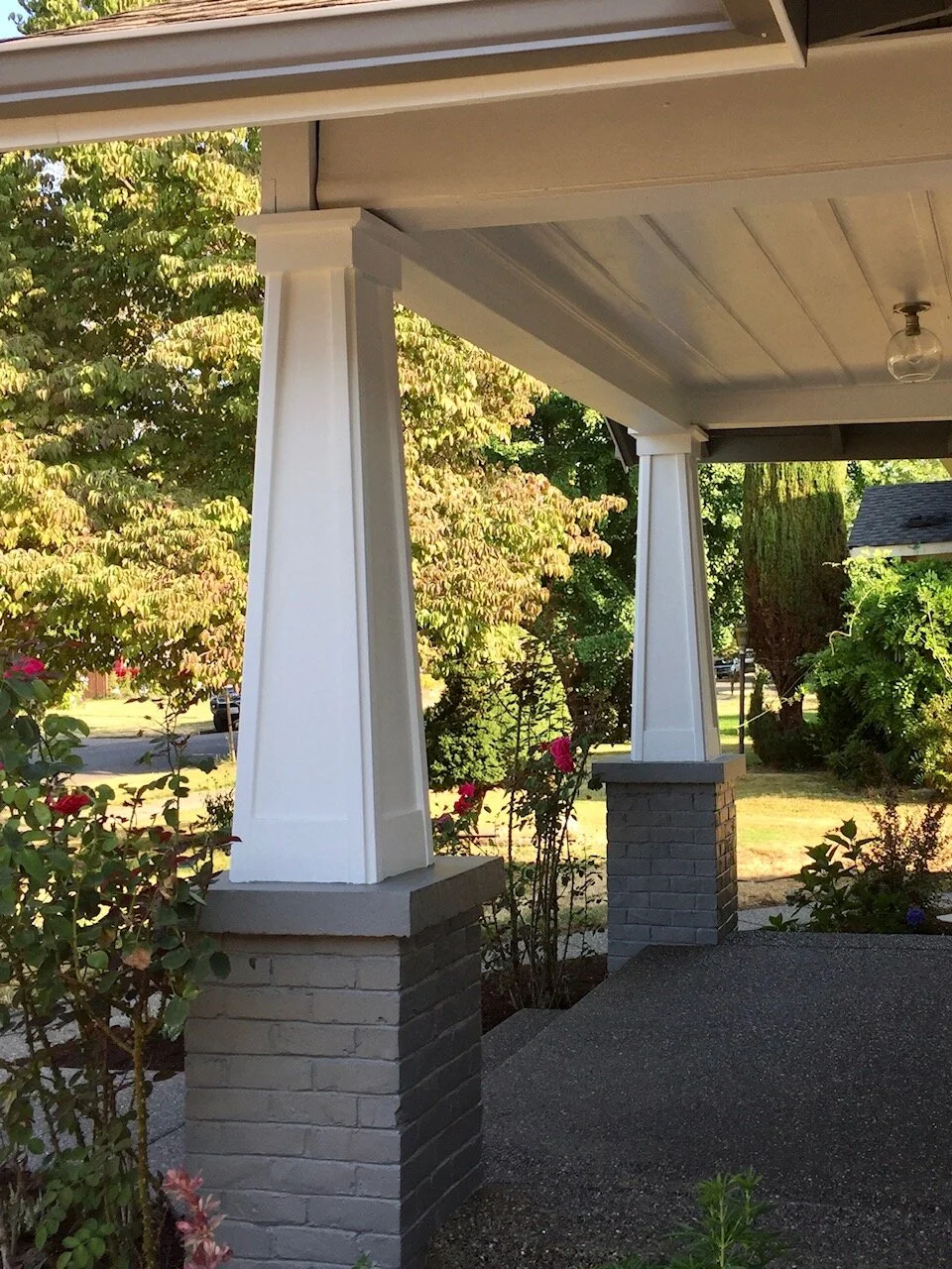 Craftsman Porch Builder in Sumner, WA.jpg