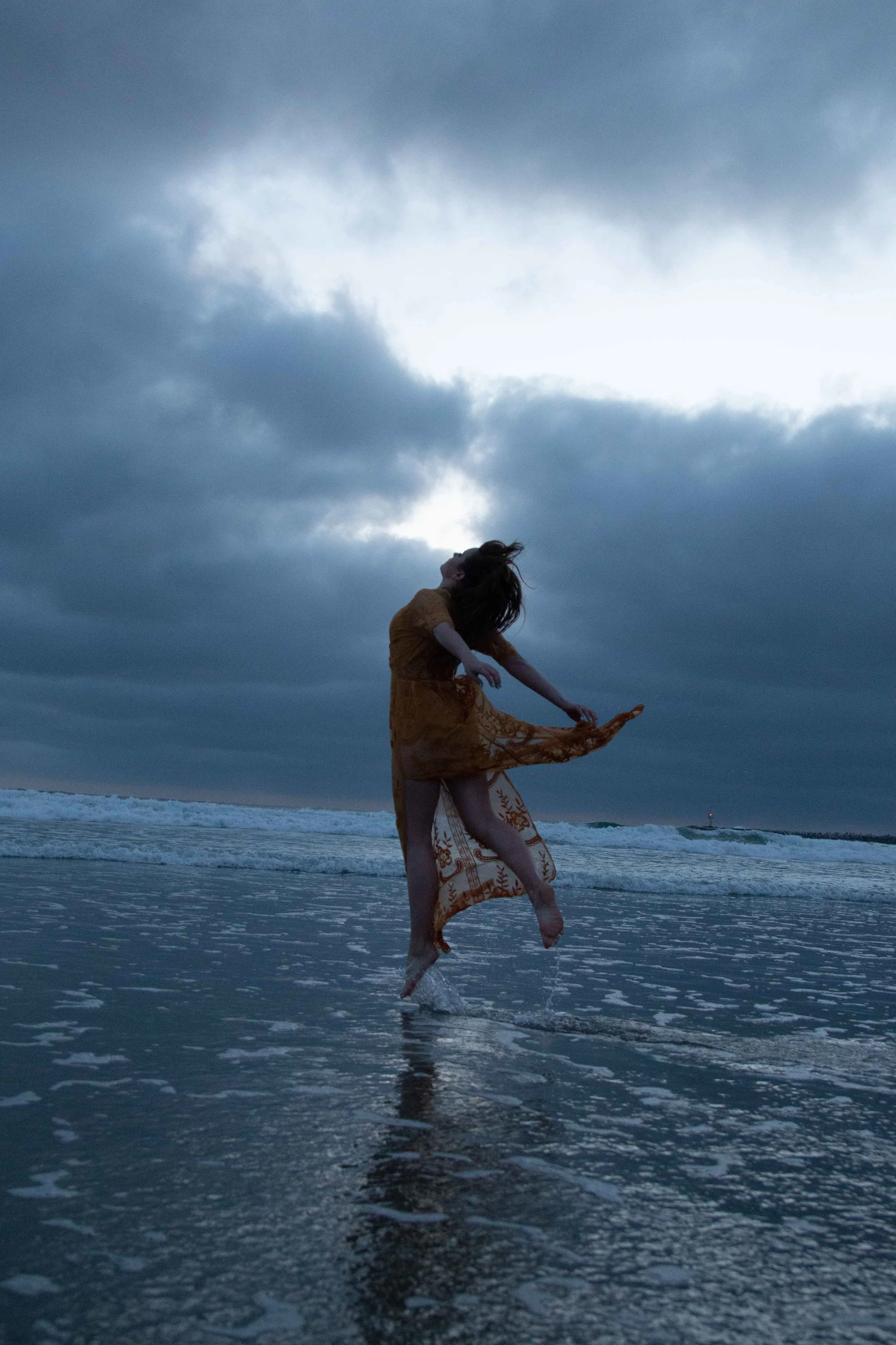 Levitation Emily - B.jpg