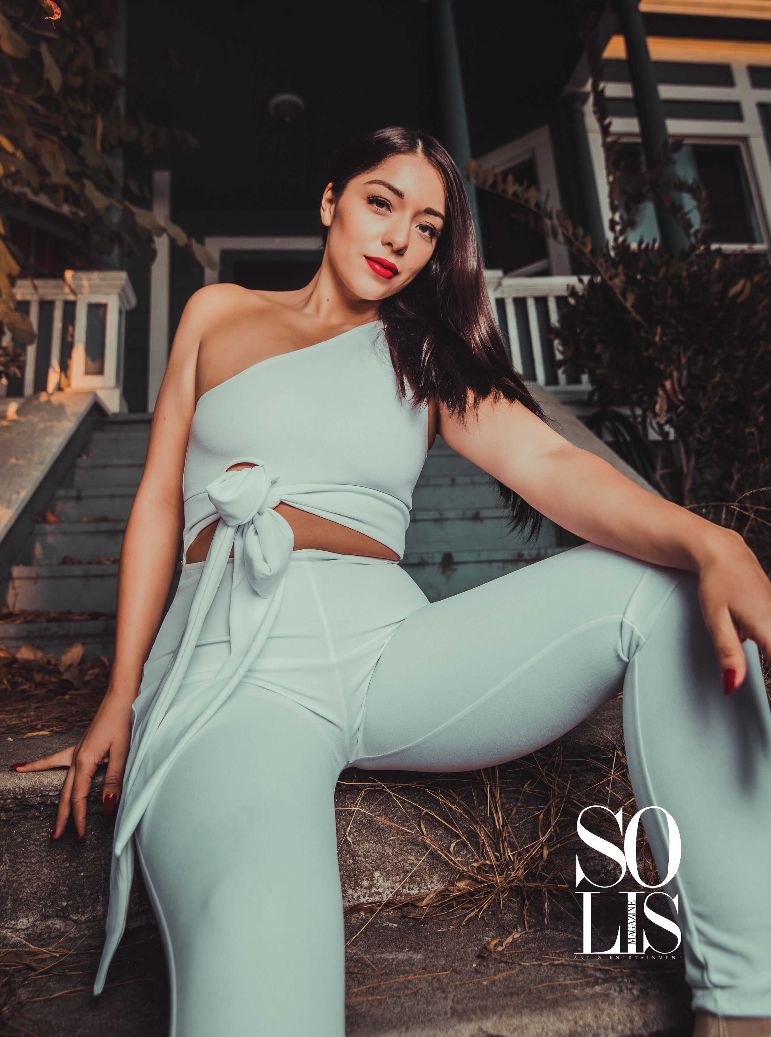 Solis Magazine - Issue 36 - SINGLE 2.jpg