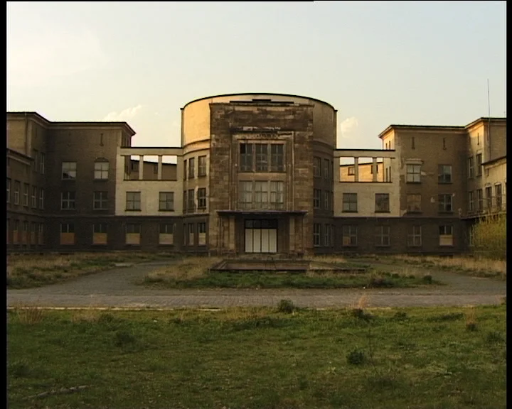 fabrik_hinten.jpg