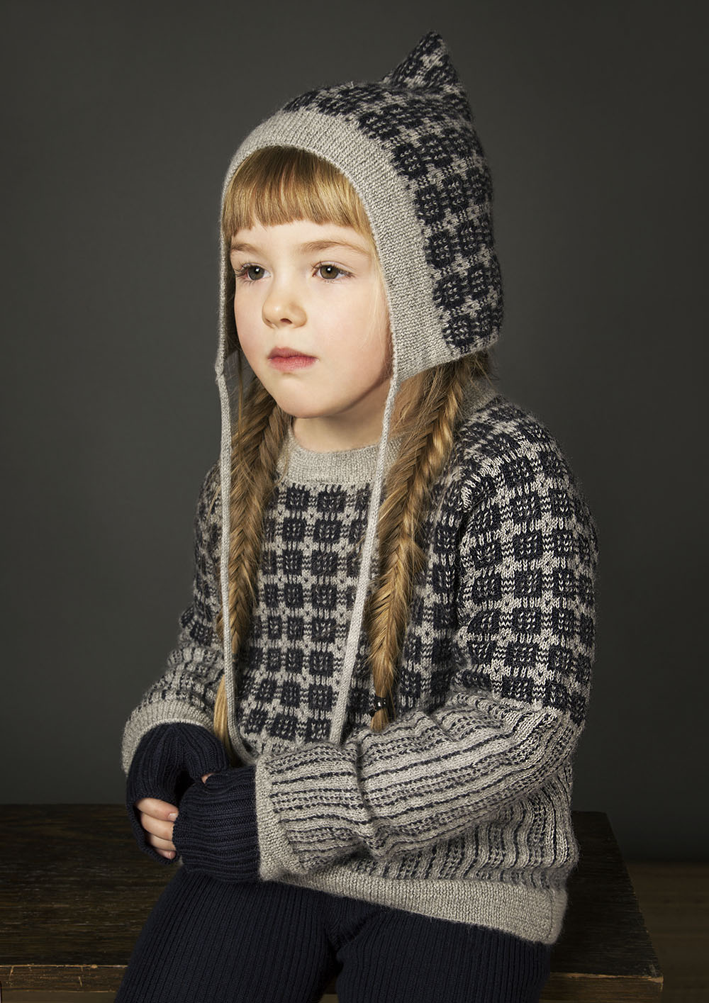WEB - TEIFI BONNET + JUMPER - WARM GREY - MIDNIGHT.jpg