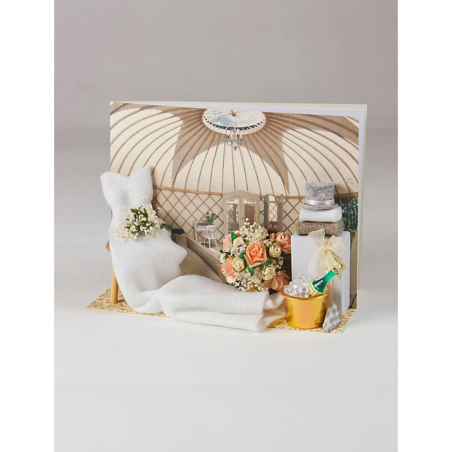 Looking back at some one off custom cards we have made for clients. This was a very special wedding card. So lovely! ☺️🥰 #weddingcarddesign #weddingcard #weddingsarespecial #loveweddings #happydays❤️ #bespokecards #handmadedesigns #handmadecards #ha