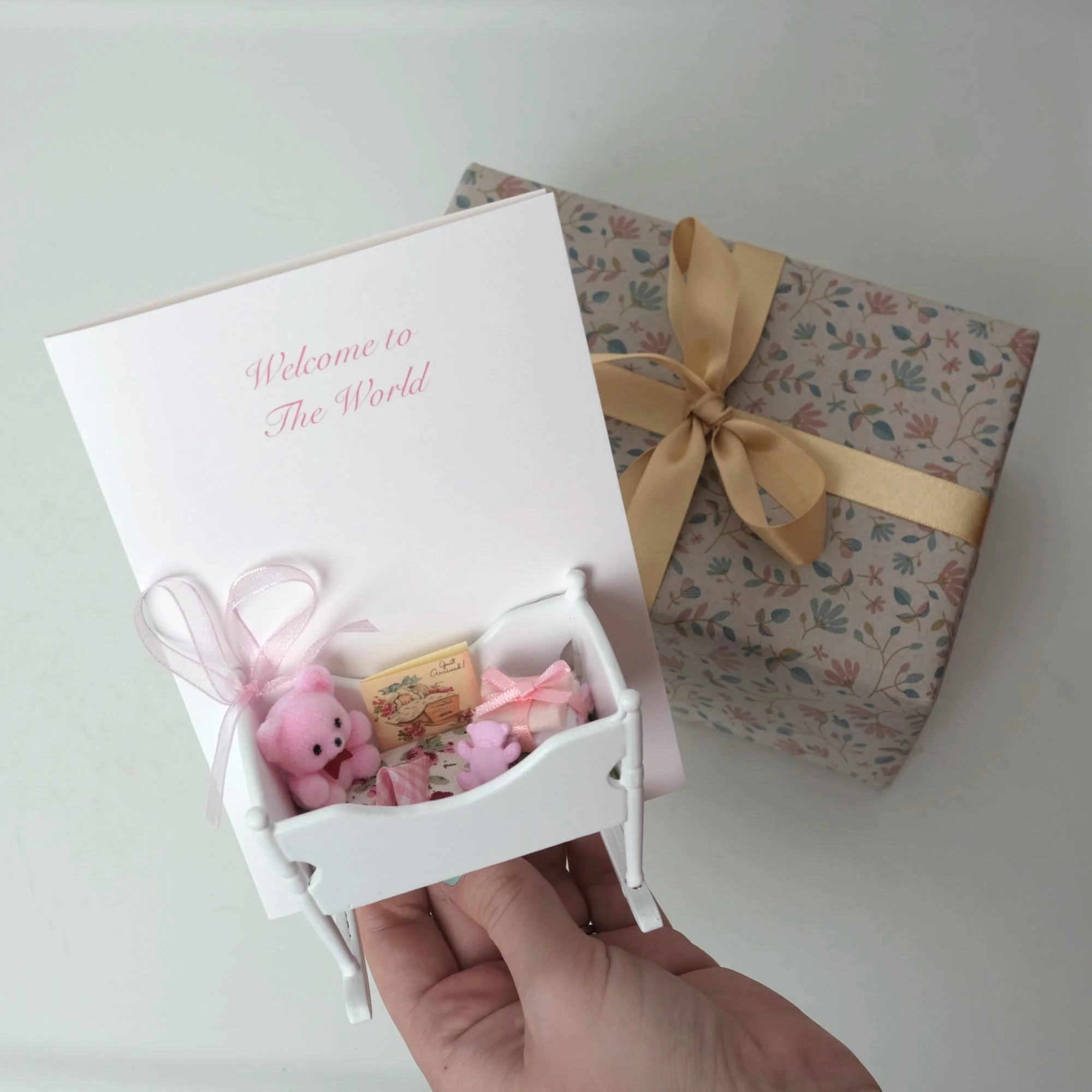 crib pink01.jpg