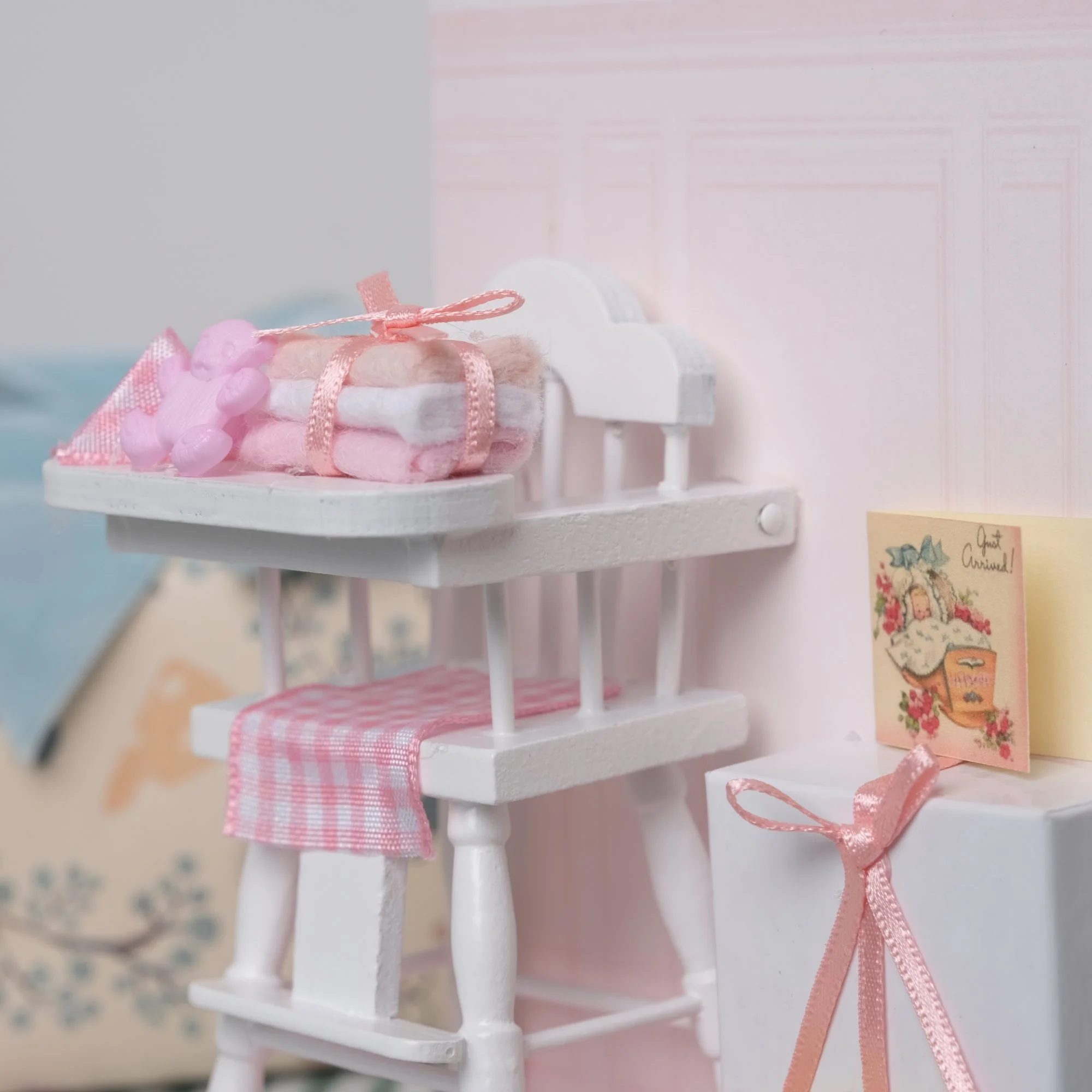 highchair pink03.jpg