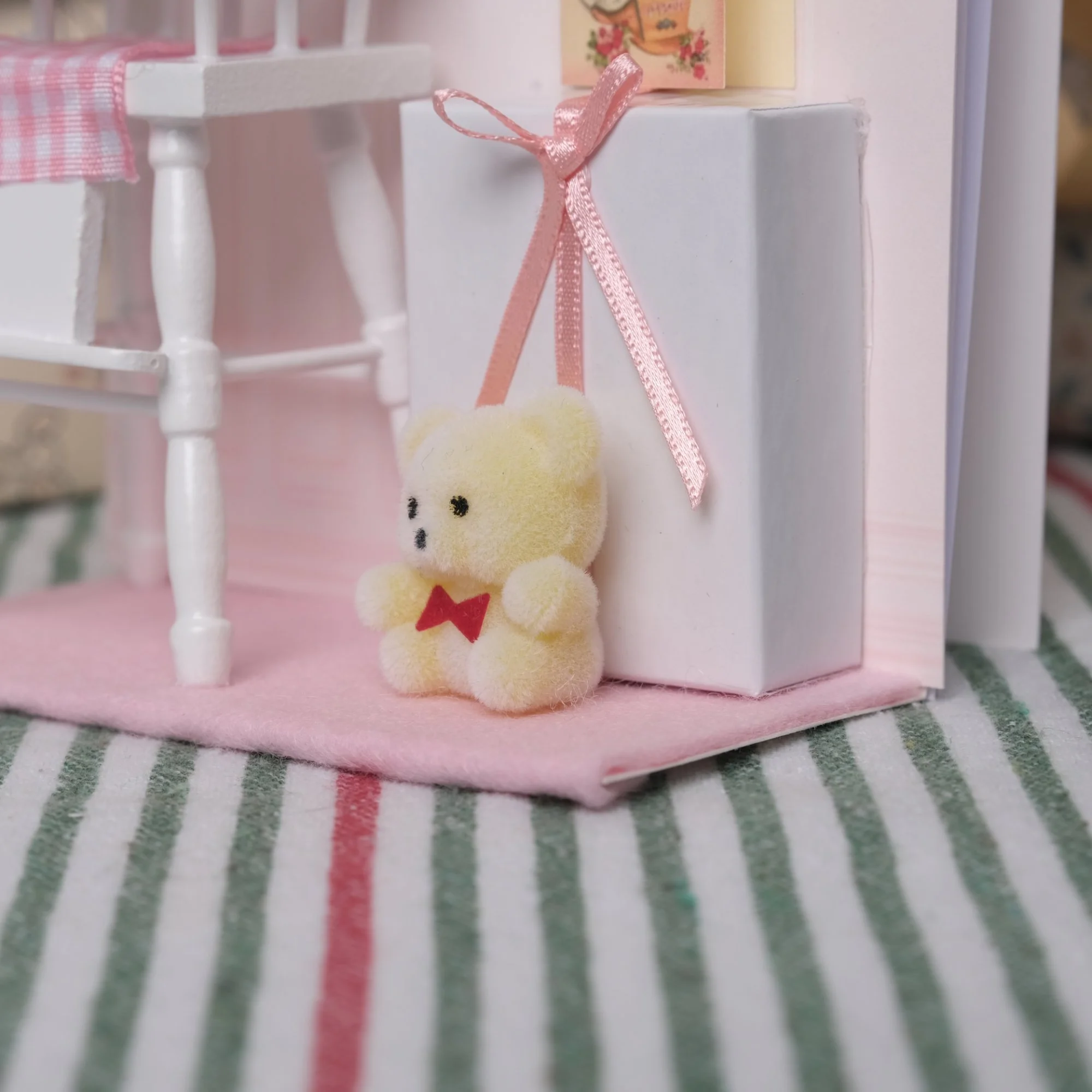 highchair pink05.jpg