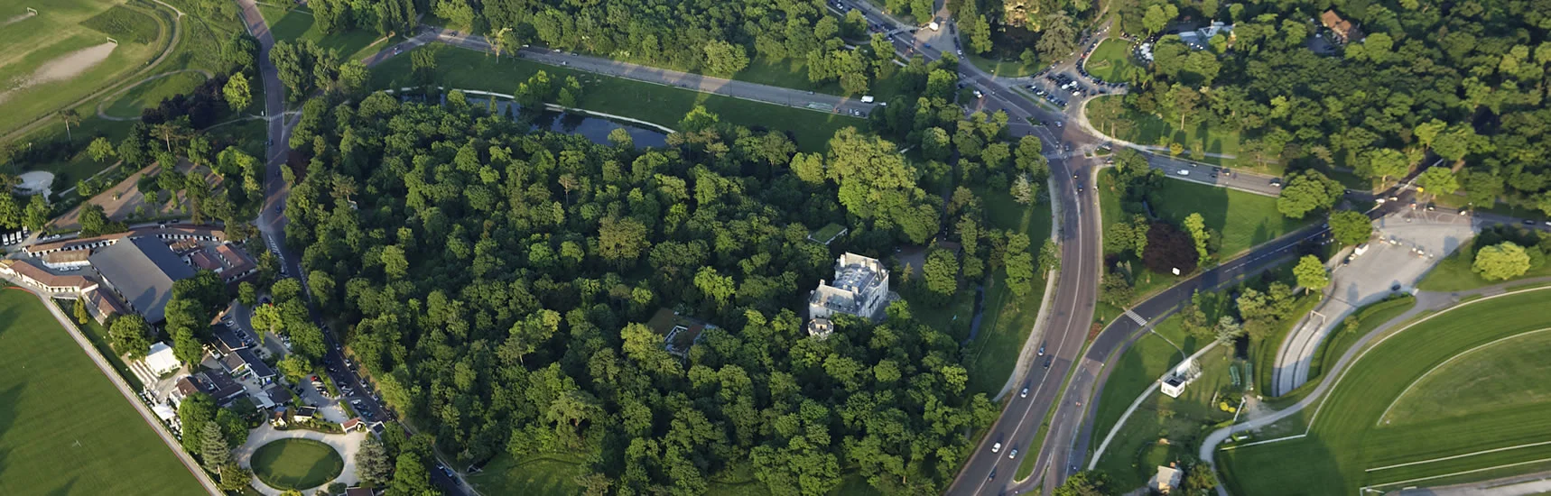 Domaine-de-Longchamp-c-Yann-Arthus-Bertrand.jpg