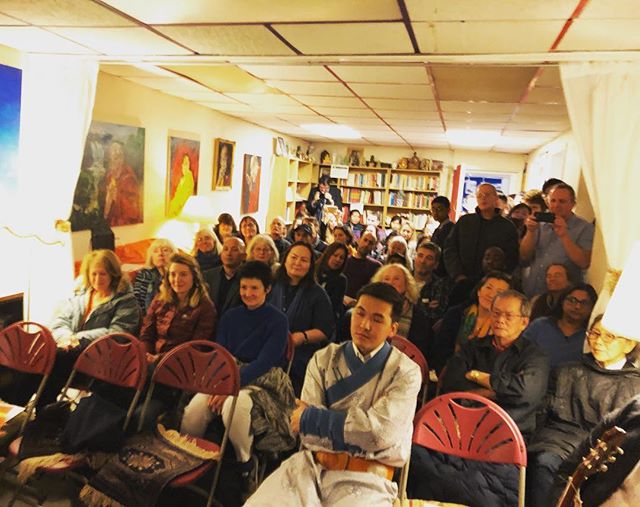 In two weeks time our centre have been changed a lot. Was working 6am to 10pm at night but had a good result. Singer Ngagwang Lhundub and Victor and James Mccartney all came to celebrate at our centre. བདུན་གཉིན་ནང་ཤུགས་ལས་བྱས་པའི་འབྲས་བུར་ཆོས་ཚོགས་རྣམ་པ་ཡག་པོ་རེད་སོང་།