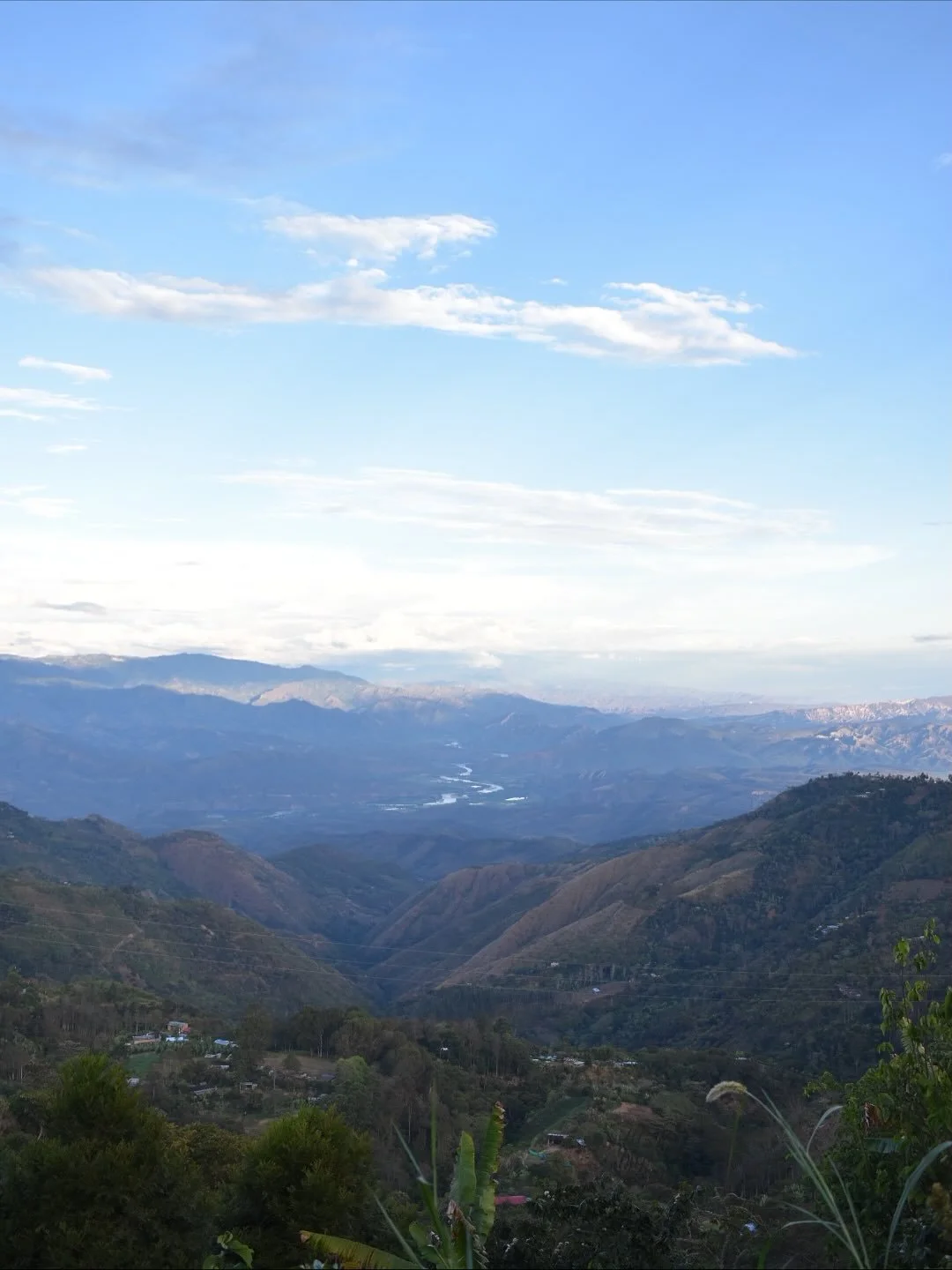 Peru 2025 🇵🇪 ☕️ 
At the end of last month we travelled to Peru to visit our export partners and some of the farmers whose coffees we’ve been buying and roasting for the last few years. 
What are the intentions behind a trip like this?
For