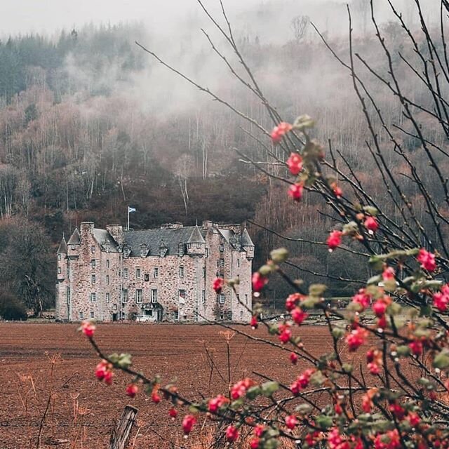 Castle Menzies in the mist, if you&rsquo;re in the area why not visit our sister shop in Aberfeldy. All your favourite products and right next door to the fabulous Watermill bookshop and cafe. Sounds like the perfect day out... 📷: @iainmuirhead_phot