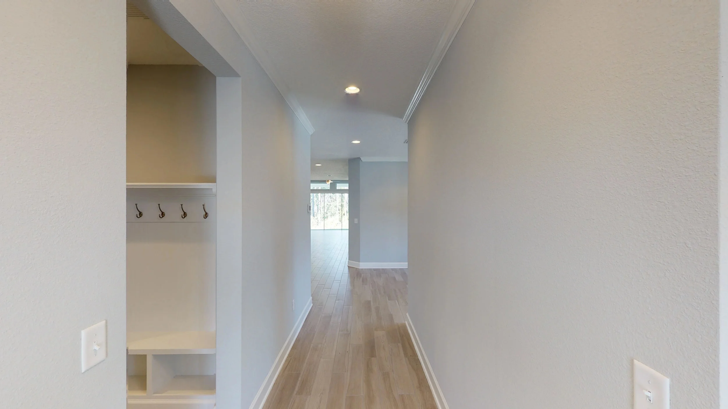 83 Knotwood Way