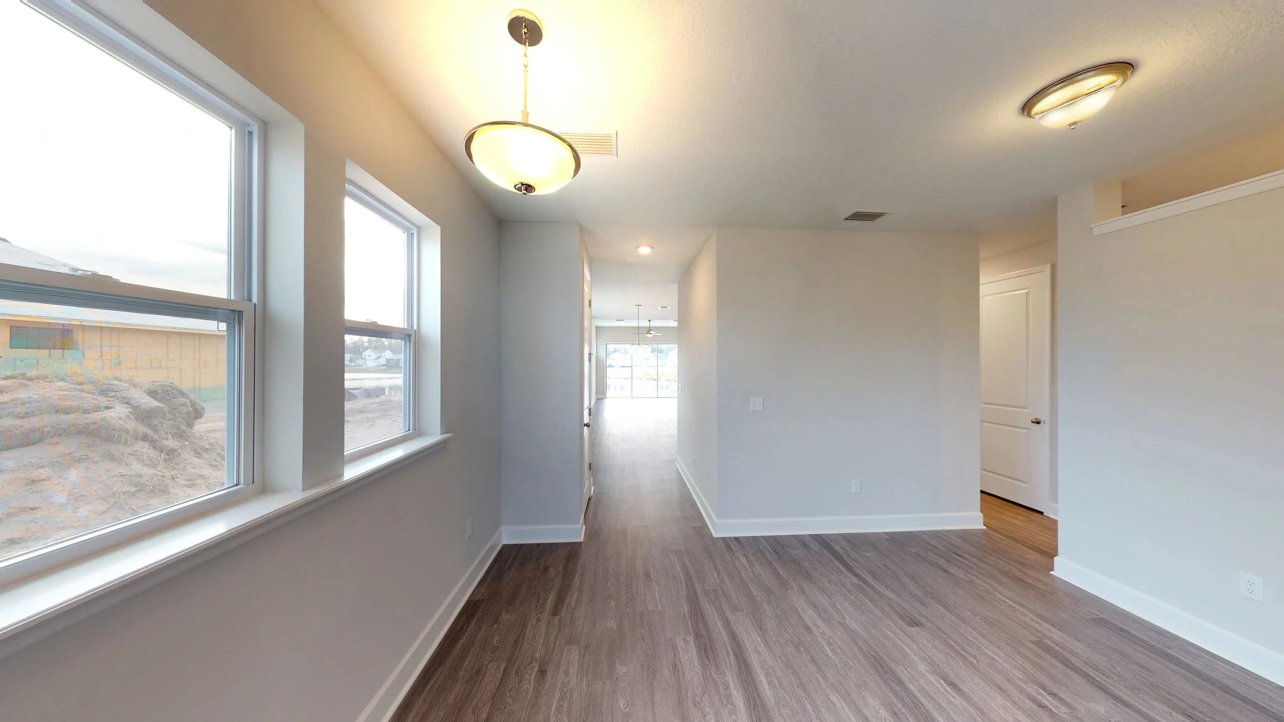 221 Vista Lake Circle