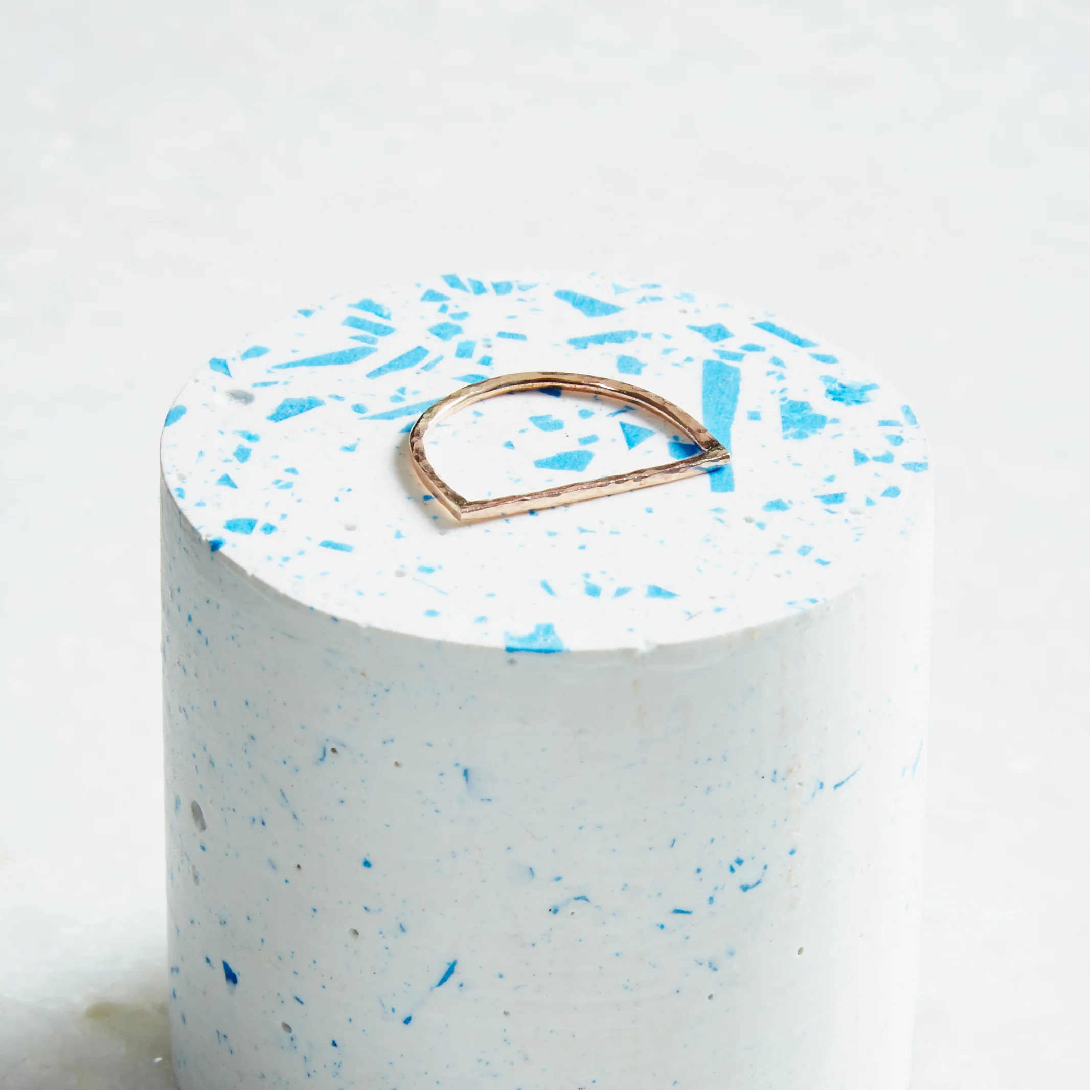 RING-Demi-Lune-Rose-DETAIL.jpg