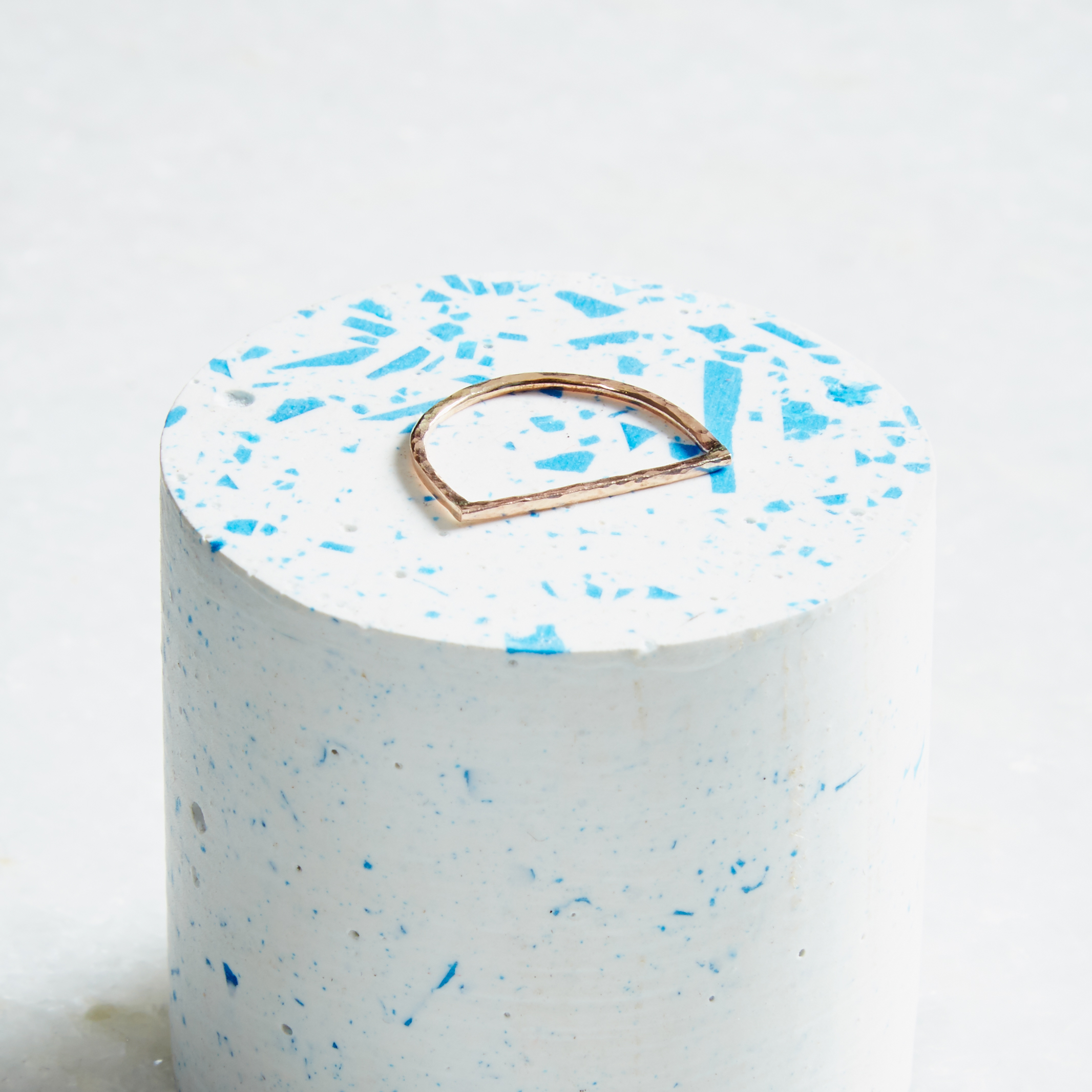 RING-Demi-Lune-Rose-DETAIL.jpg