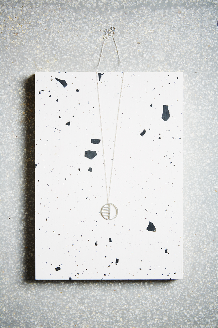 NECKLACE-Eclipse-Silver-1-WEB.jpg