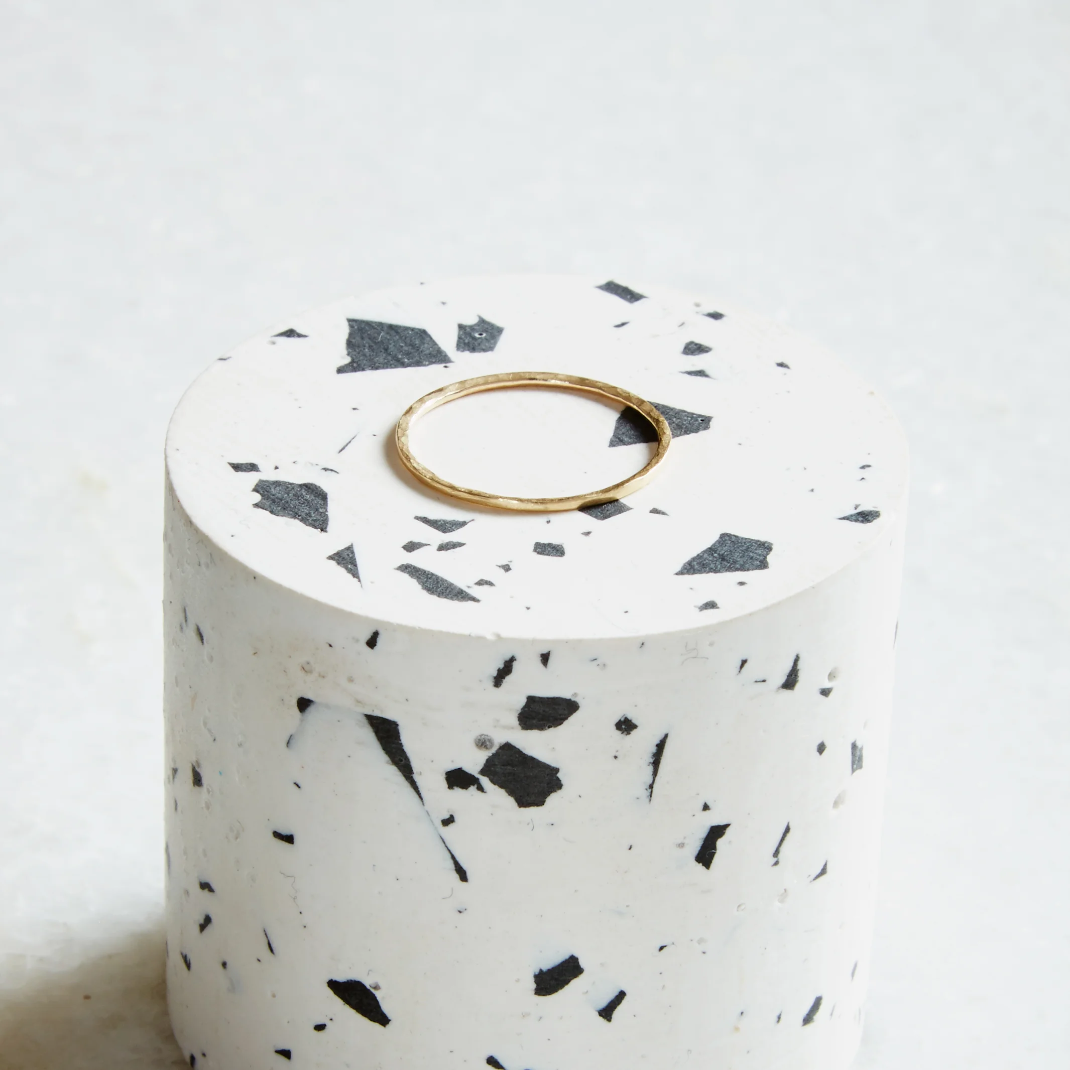 RING-Hidden-Orbit-Yellow-DETAIL.jpg