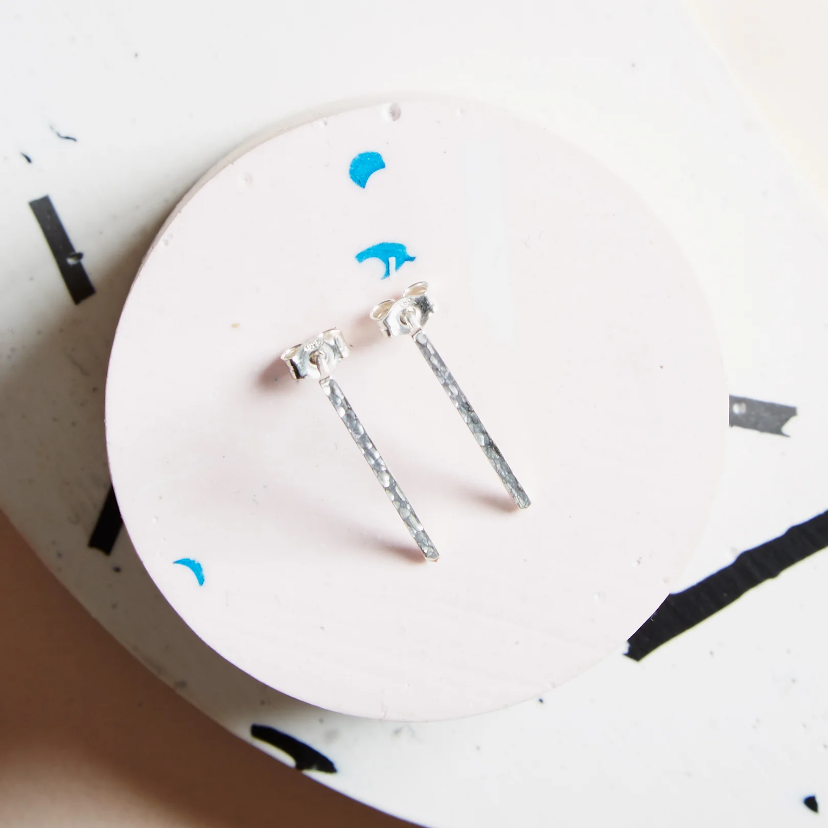 EARRINGS-Horizon-Silver-DETAIL.jpg