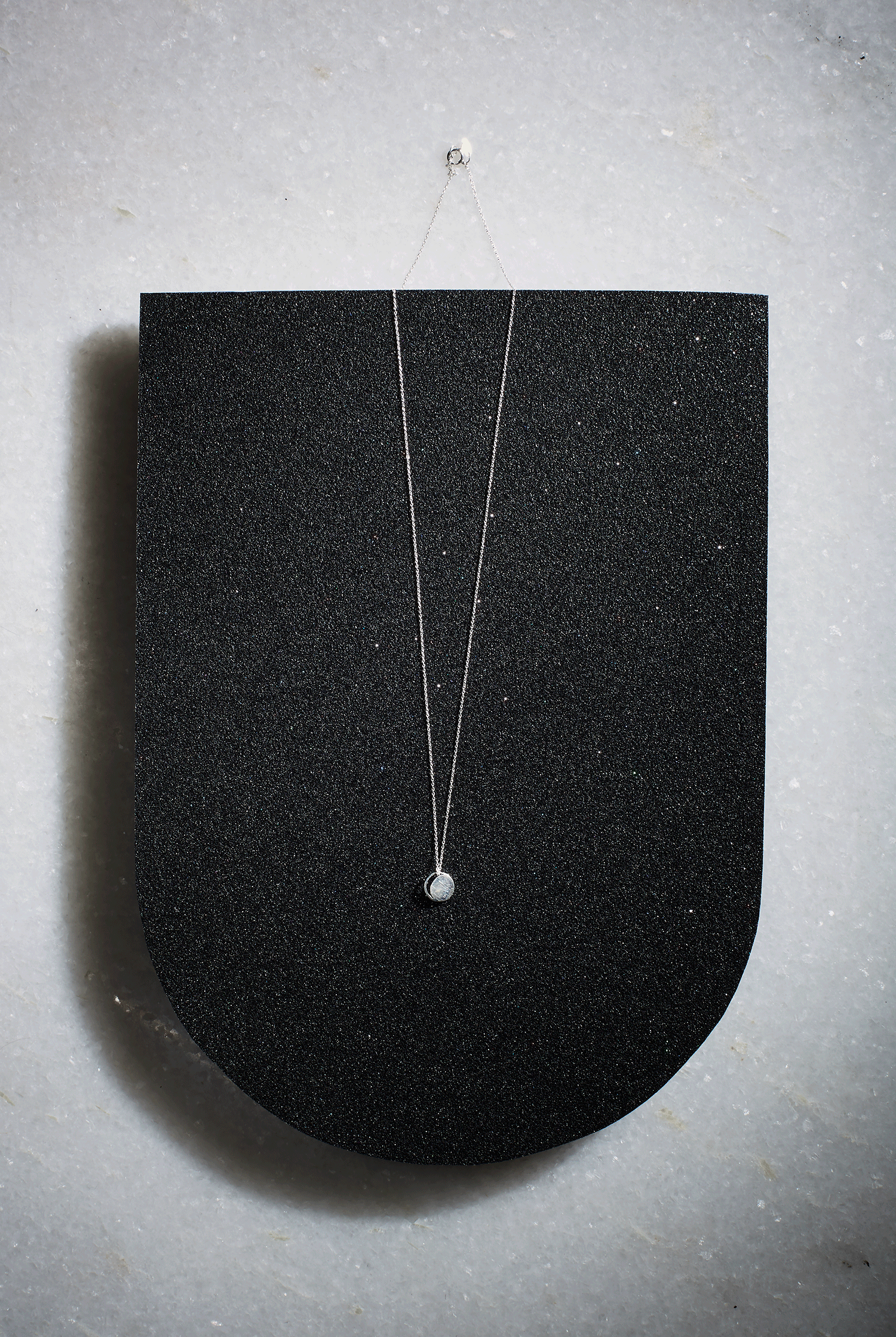 Silver-Crescent-Lune-Mini-Disc-P-Full-Kind-Jewellery.gif