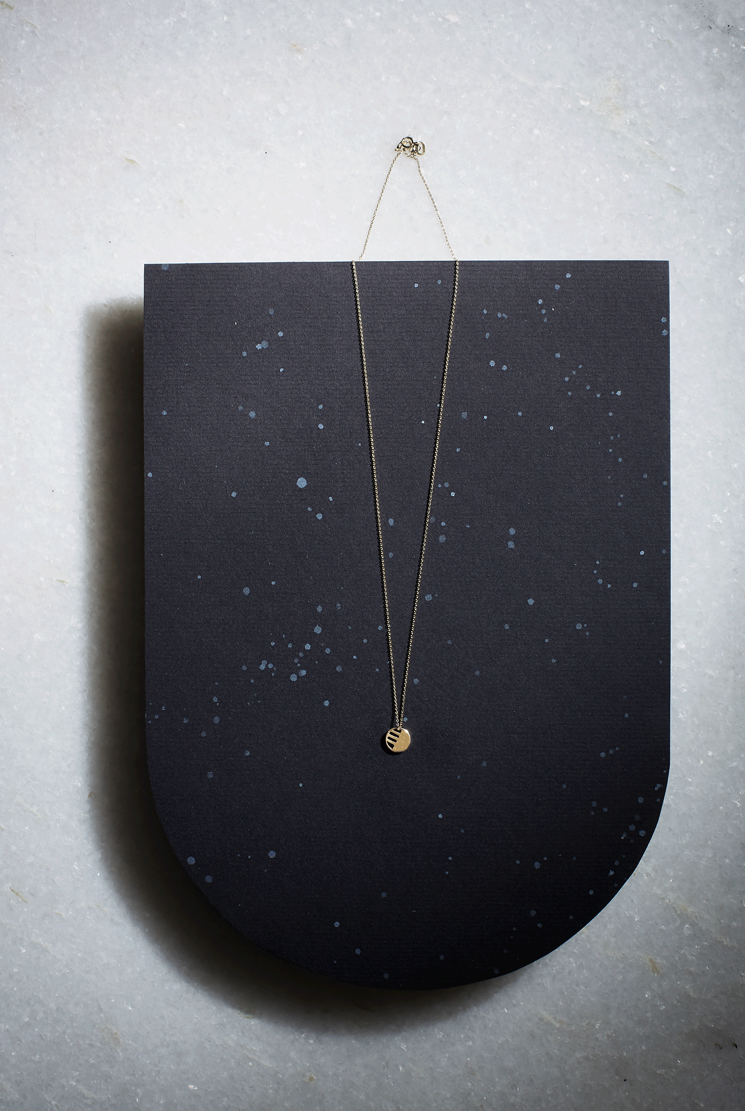 Gold-Eclipse-Mini-Disc-P-Full-KIND-Jewellery-.gif